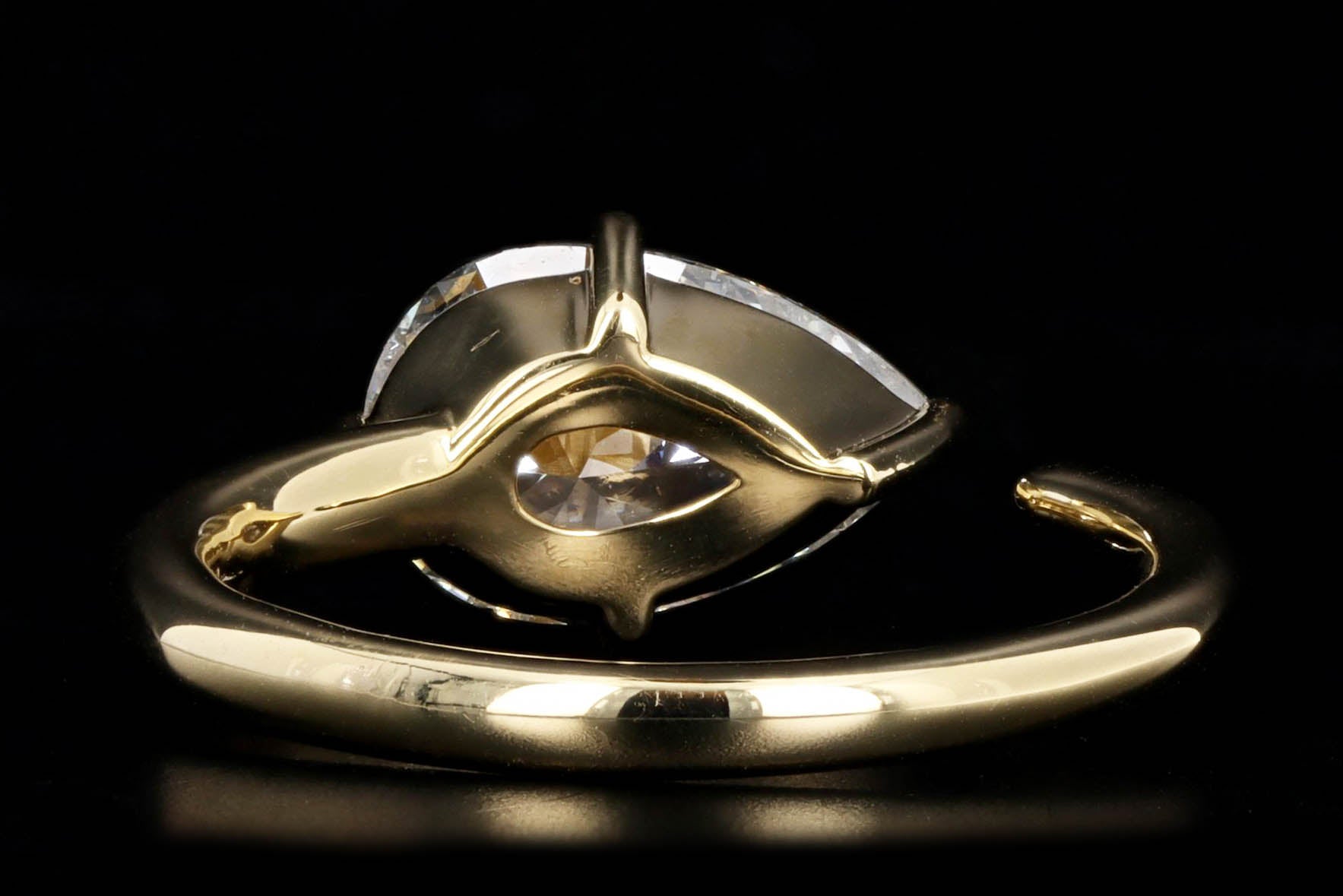 2.05 Carat Pear Diamond East-West Open Space Engagement Ring in 18K Yellow Gold GIA Certified - Queen May