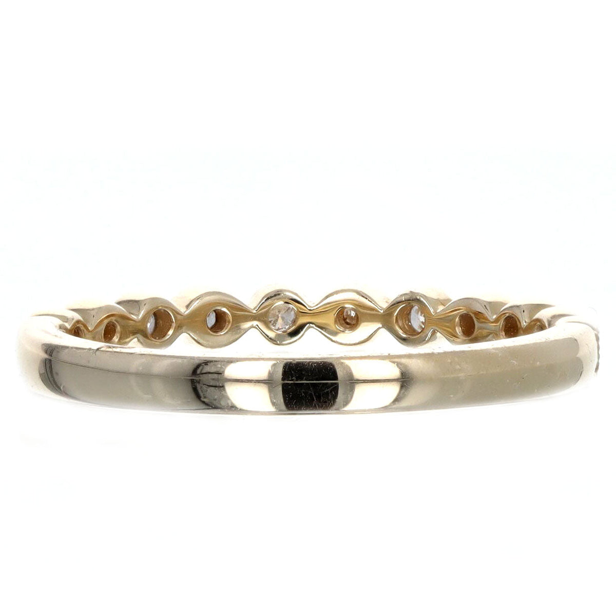 14K Yellow Gold 0.09 Carat Total Weight Diamond Scalloped Milgrain Wedding Band - Queen May