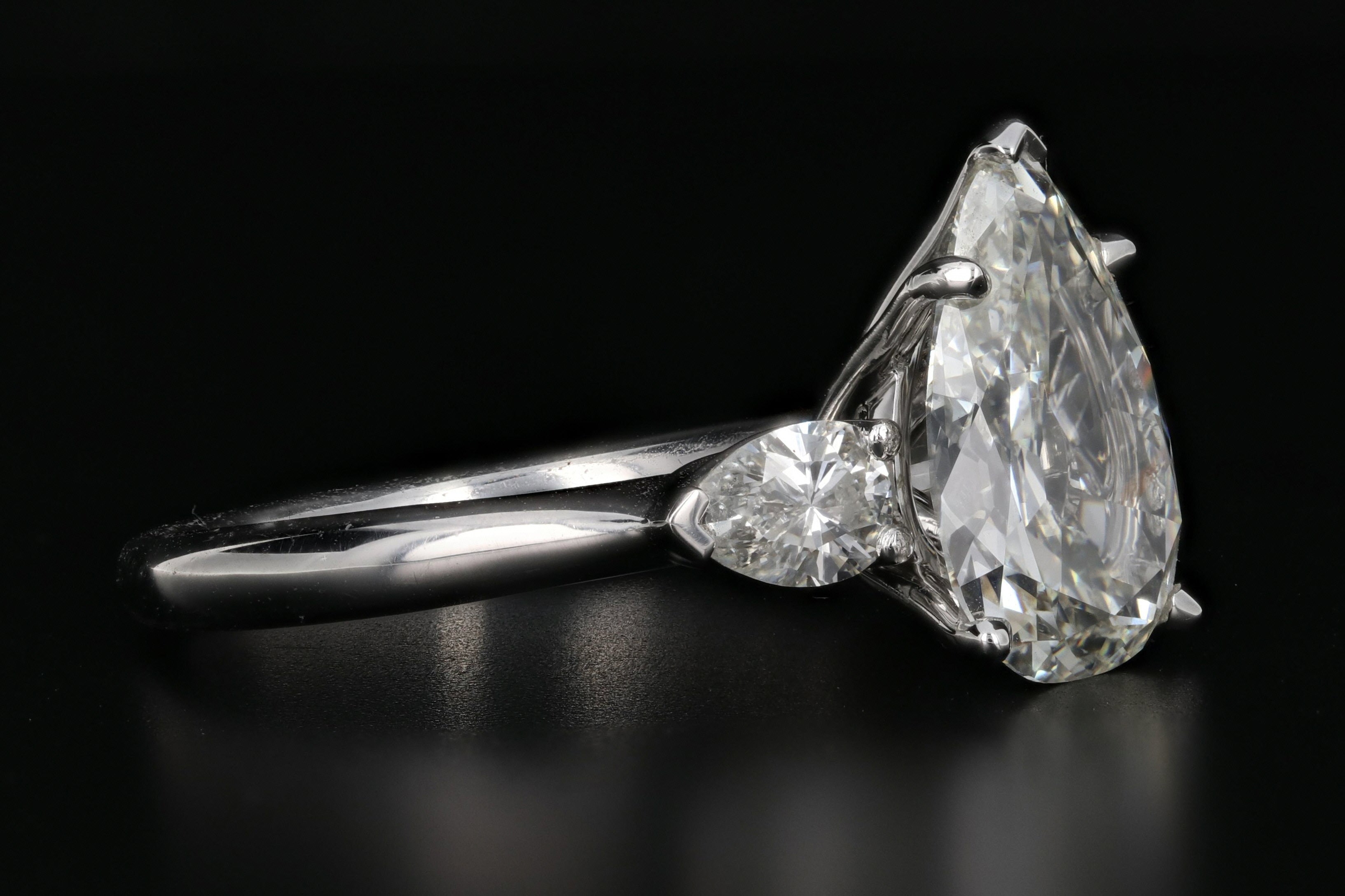 Platinum 3CT antique pear diamond 3.64CTW IGI Certified - Queen May