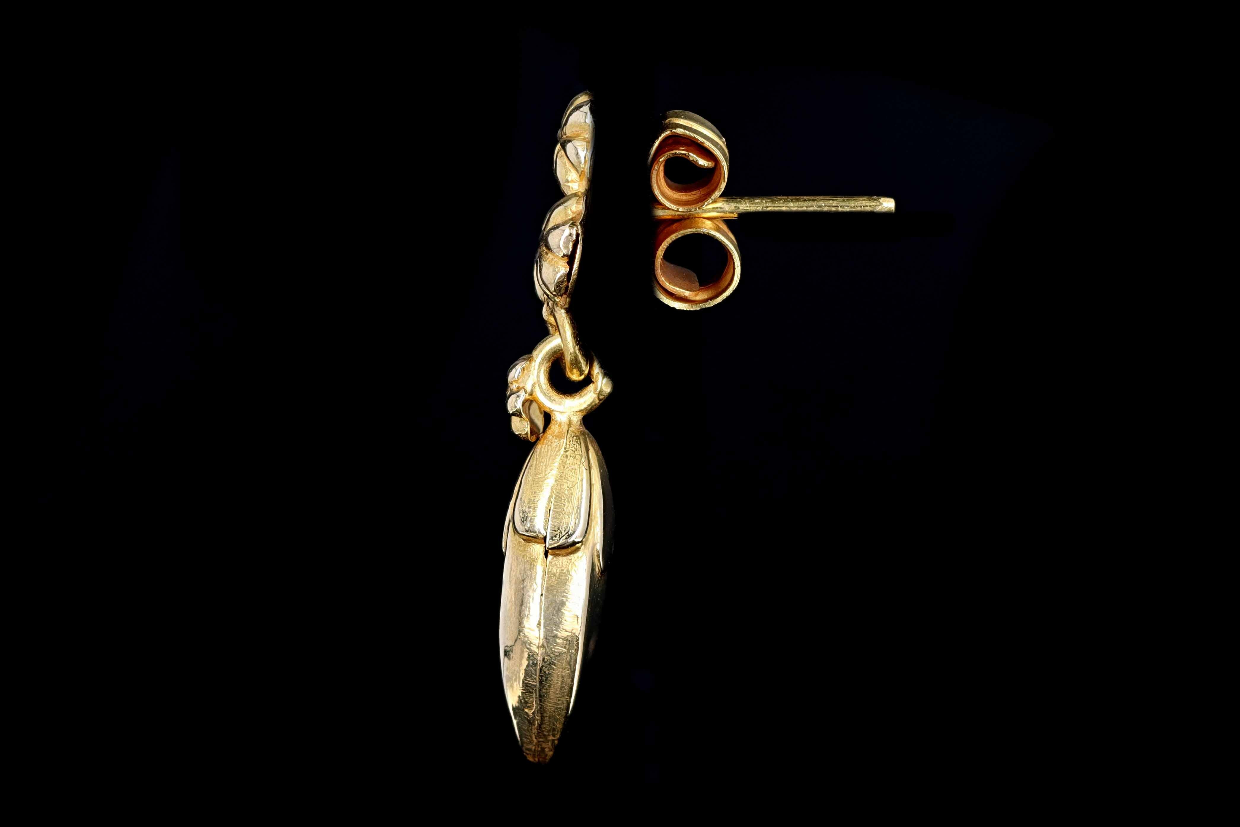 Modern 21K Yellow Gold Earrings - Queen May