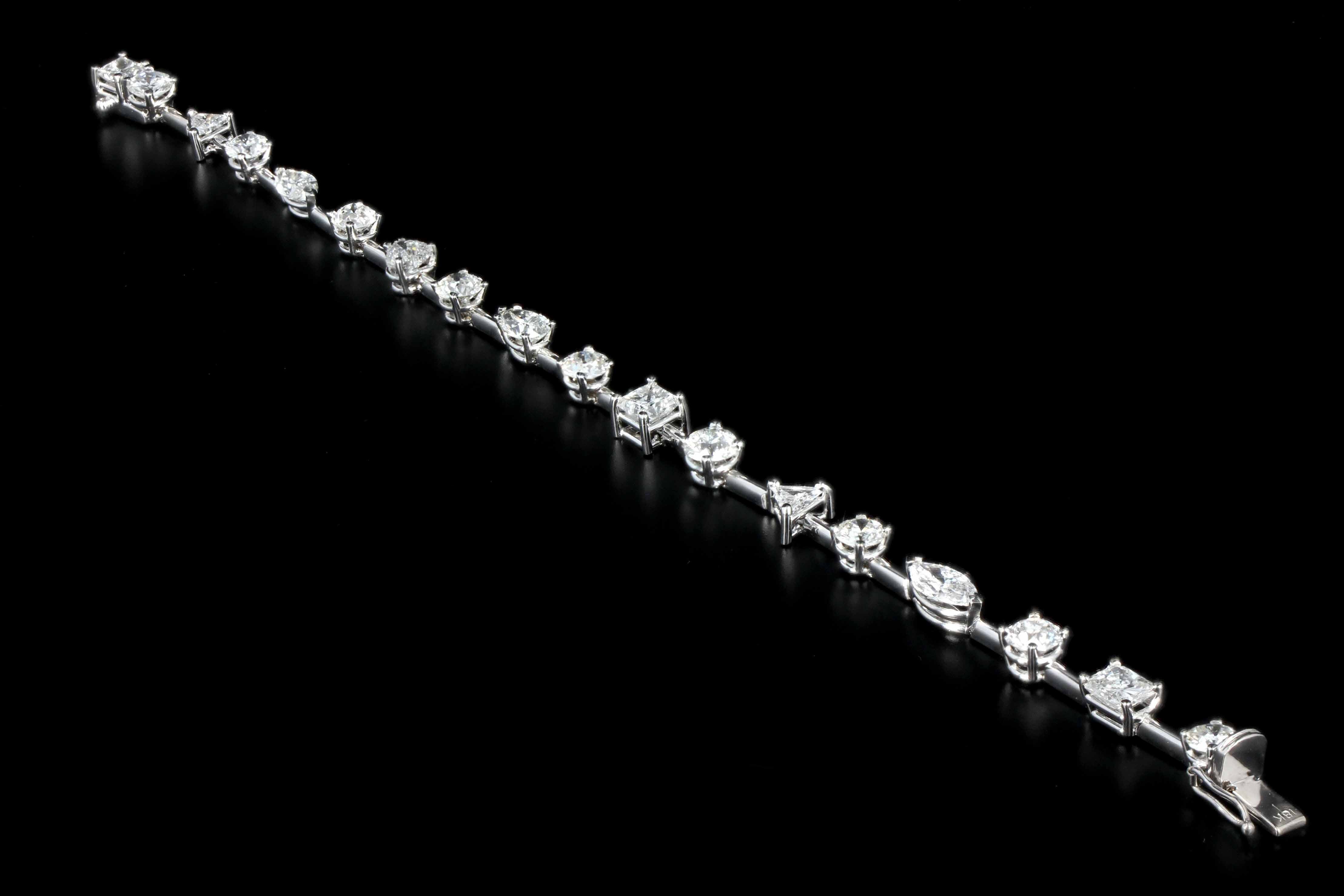 New 18K White Gold 7.51 Carat Mix Diamond Bracelet - Queen May