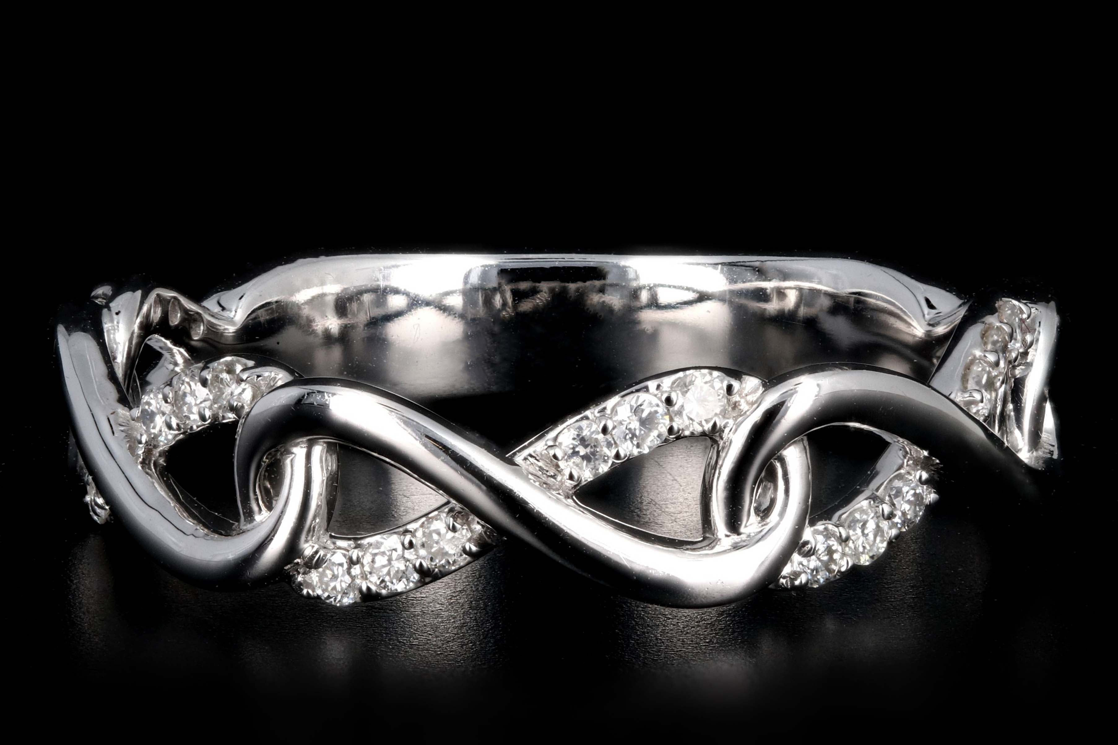 Modern 14K White Gold .27CTW Diamond Wedding Band - Queen May