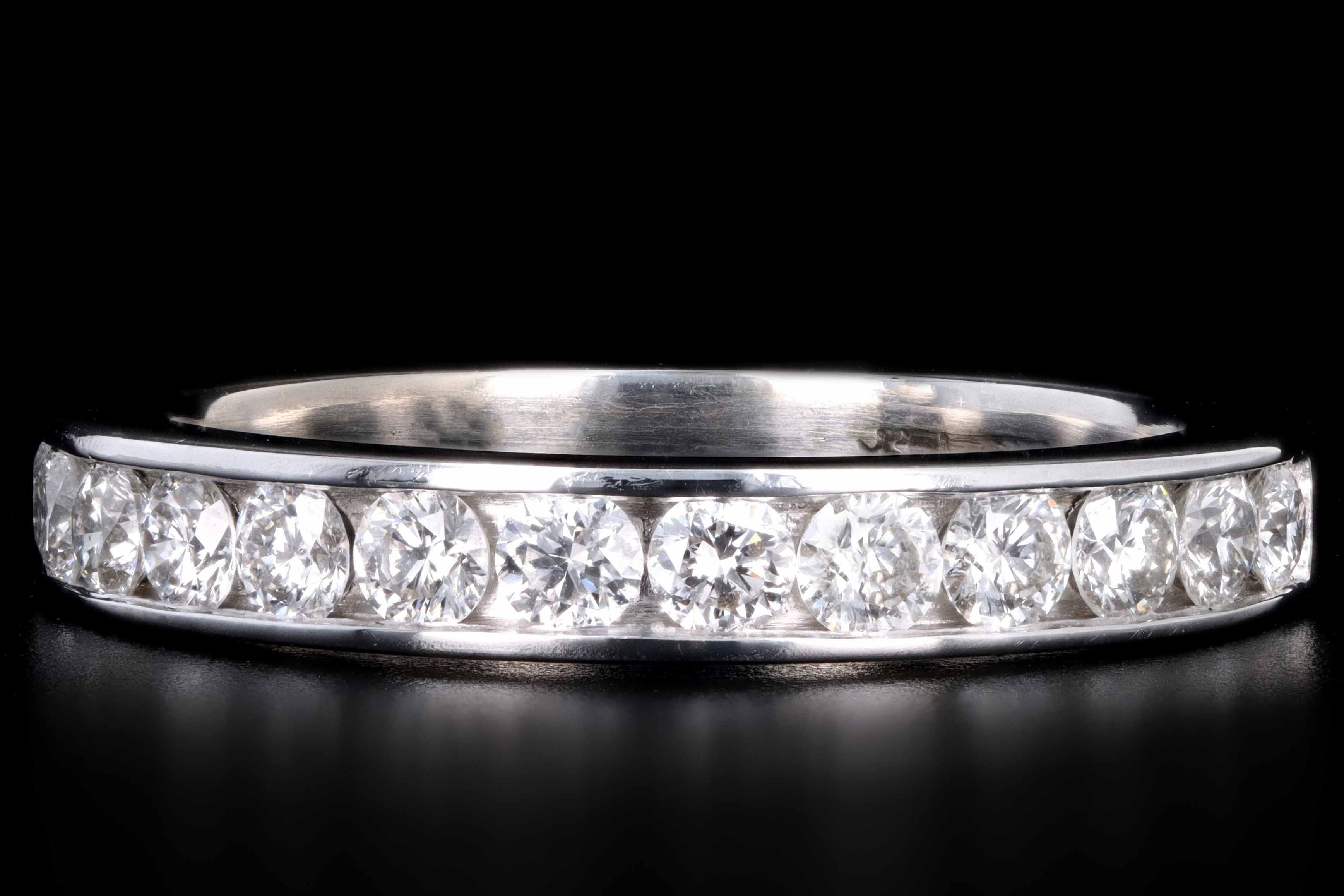 Modern 14K White Gold .75 CTW Round Brilliant Cut Diamond Wedding Band - Queen May