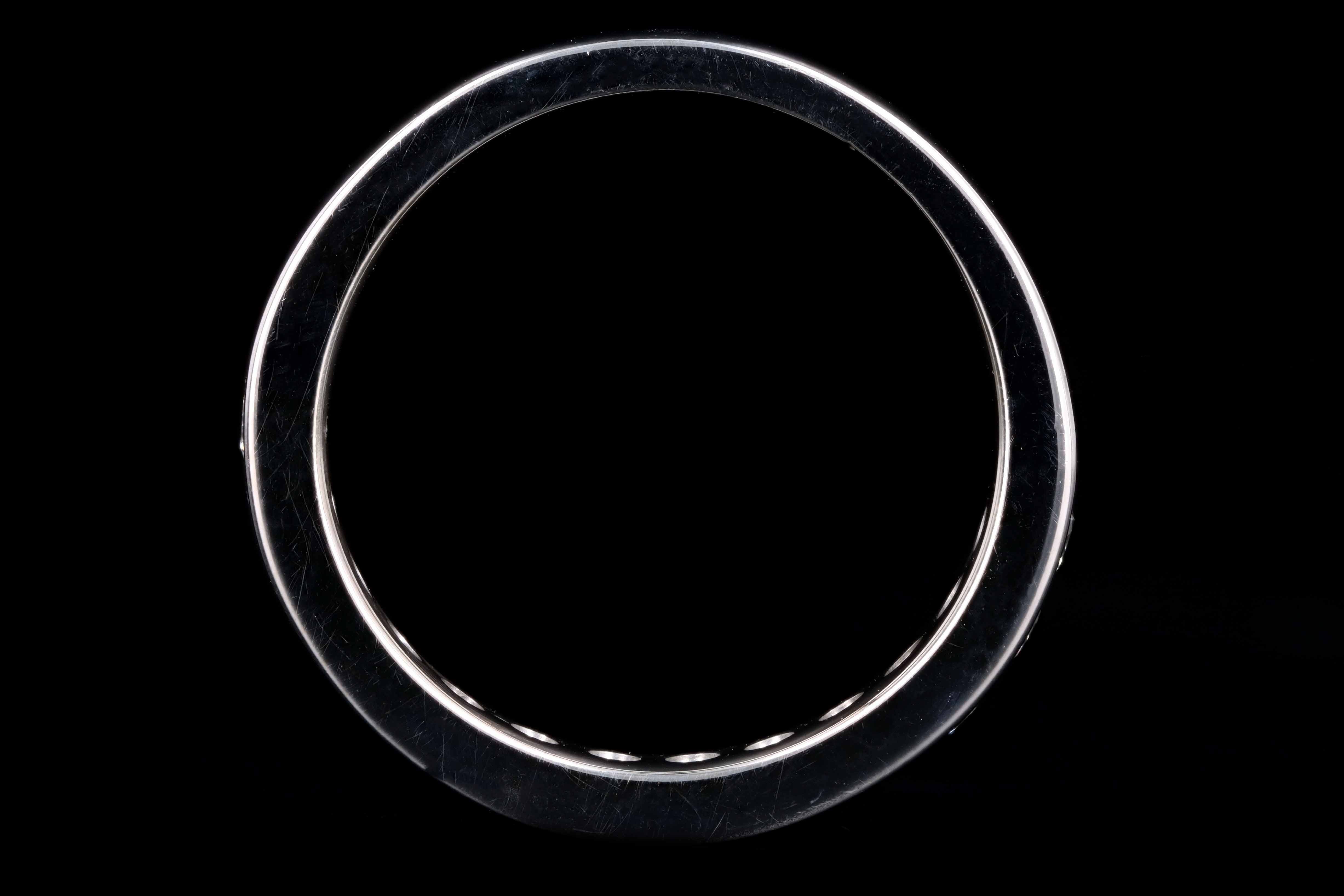 Modern 14K White Gold .75 CTW Round Brilliant Cut Diamond Wedding Band - Queen May
