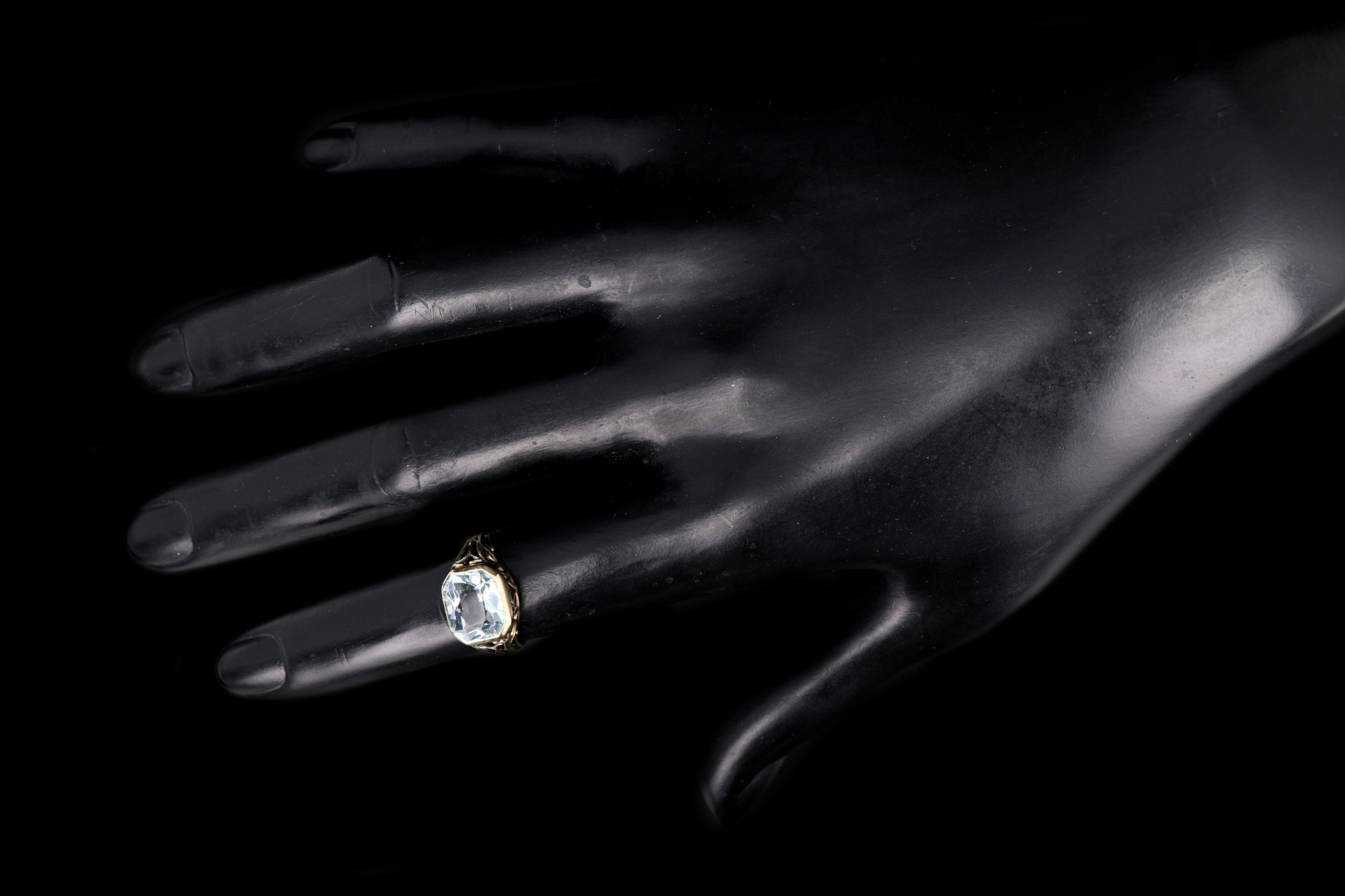 Art Deco 14K 3.2 Carat Aquamarine Ring - Queen May