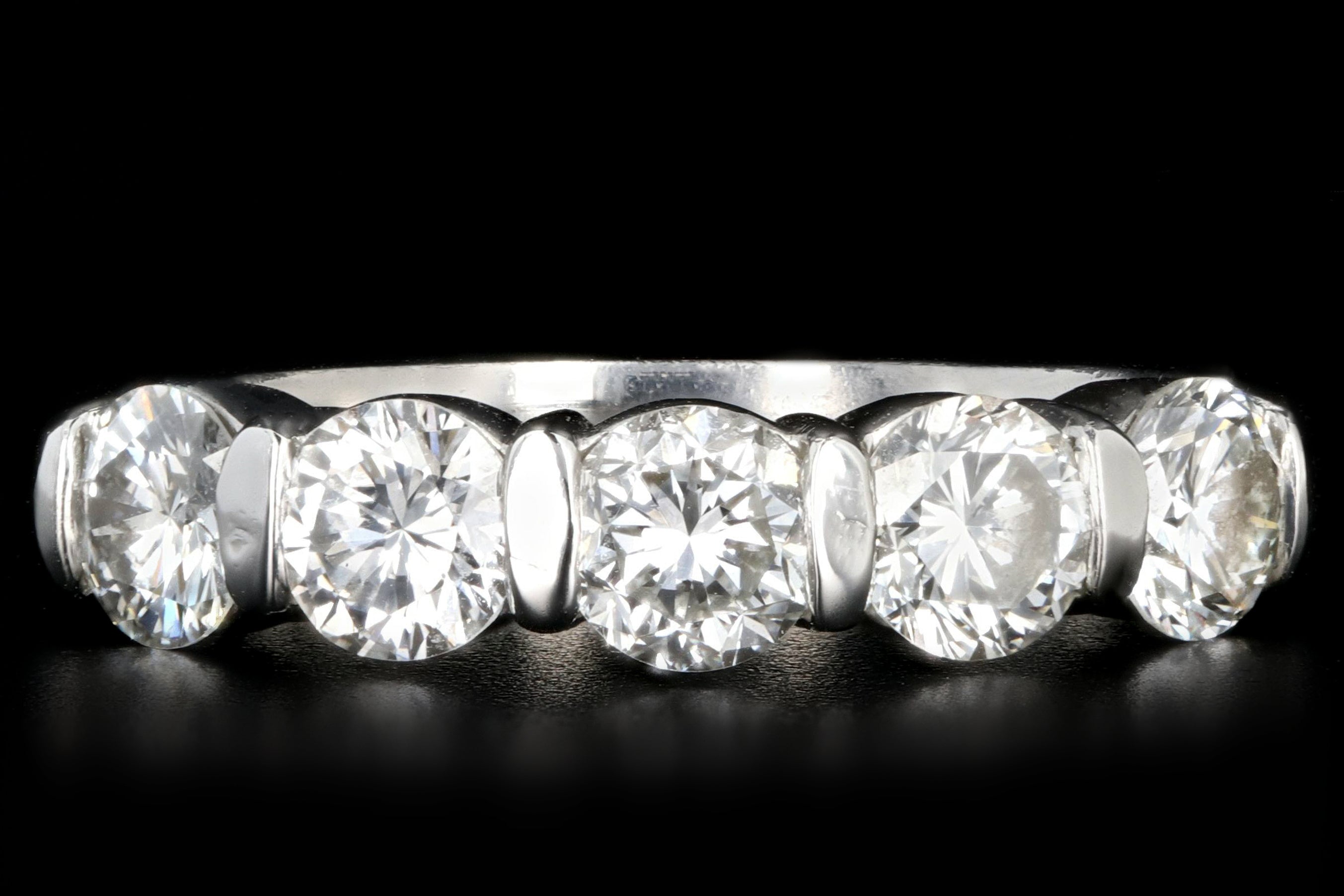 Modern Platinum 1 Carat Round Brilliant Cut Diamond 5 Stone Band - Queen May