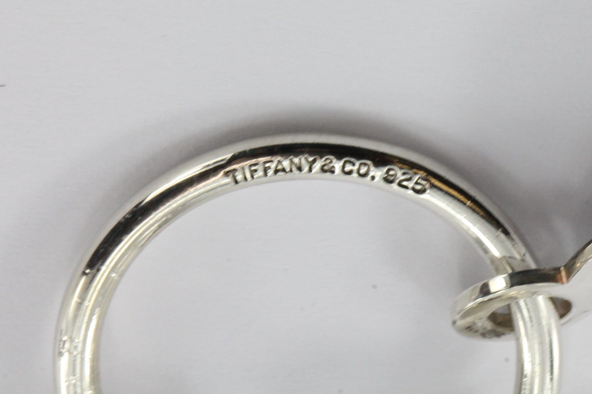 Please Return to Tiffany & Co New York Tag Sterling Silver 925 Key Chain Ring - Queen May