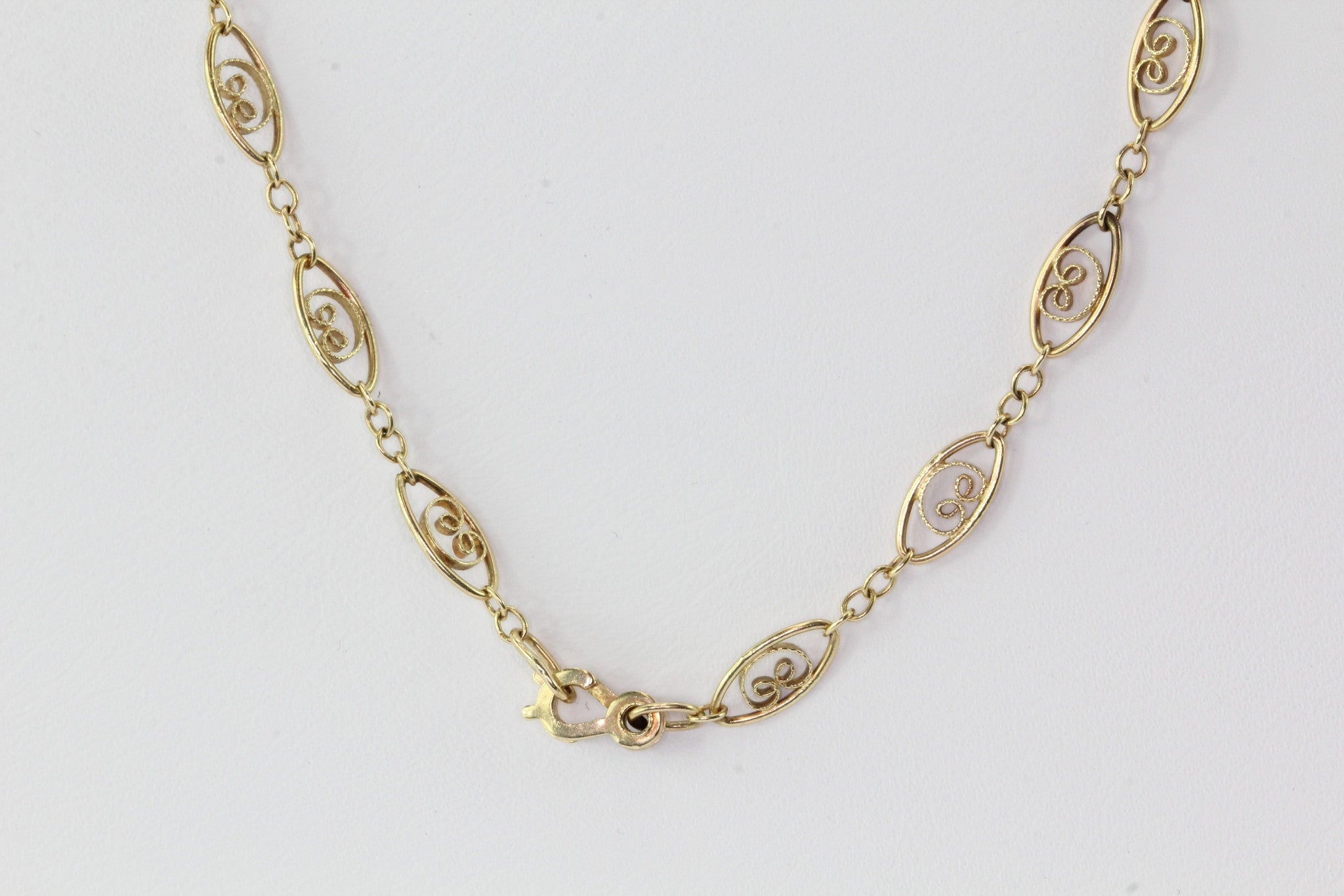 Victorian 14K Gold Chain 3/4 Carat Heart Cut Diamond Pendant - Queen May