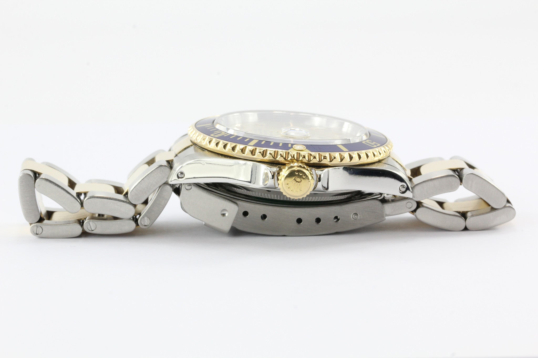 Rolex Submariner Chronometer 18K Gold and Stainless Steel Serti Diamond Dial Refrence 16613 - Queen May