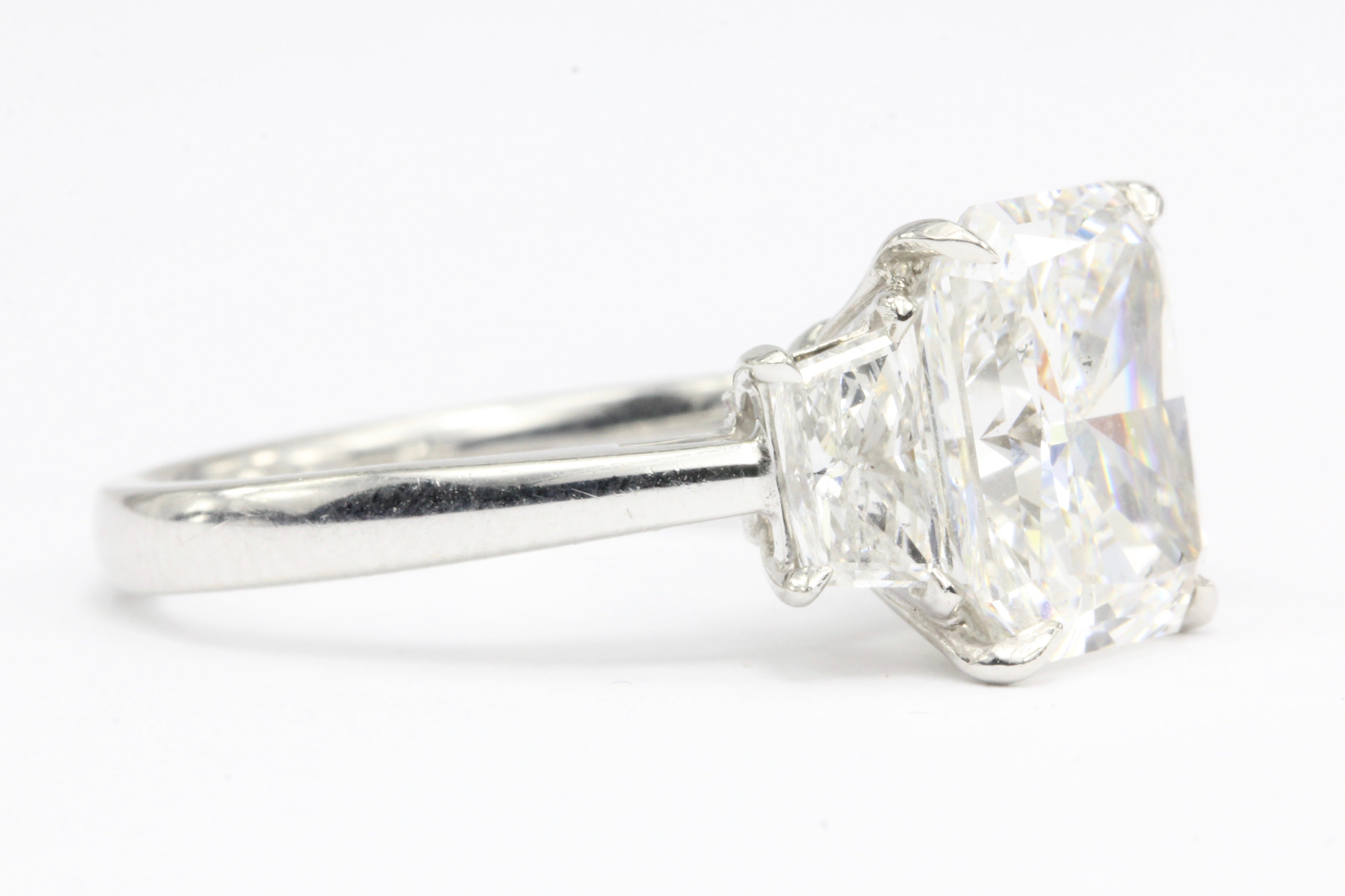 Platinum 4.01CT Radiant Cut Diamond Engagement Ring - Queen May