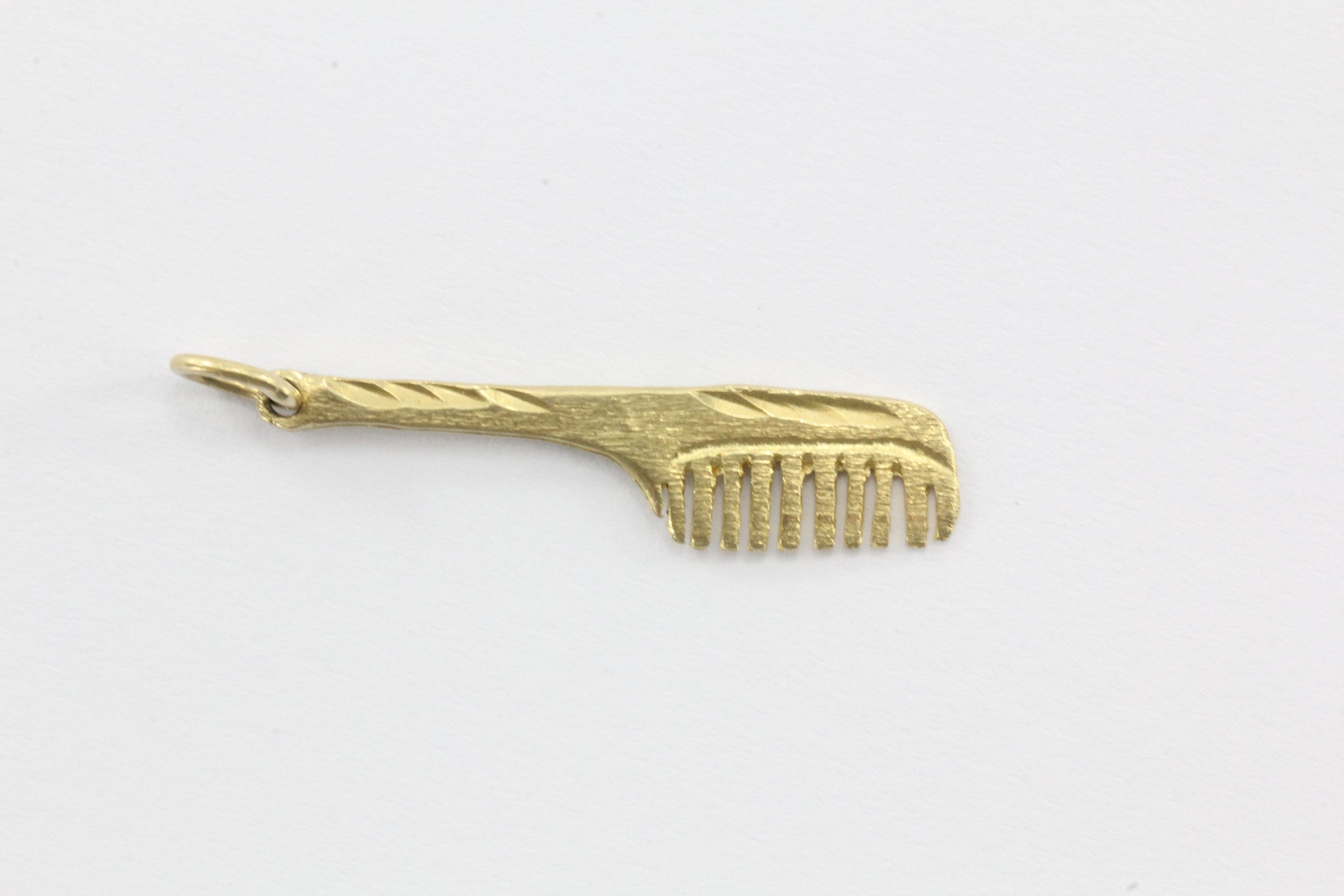 Vintage 14K Gold Hair Comb Charm - Queen May