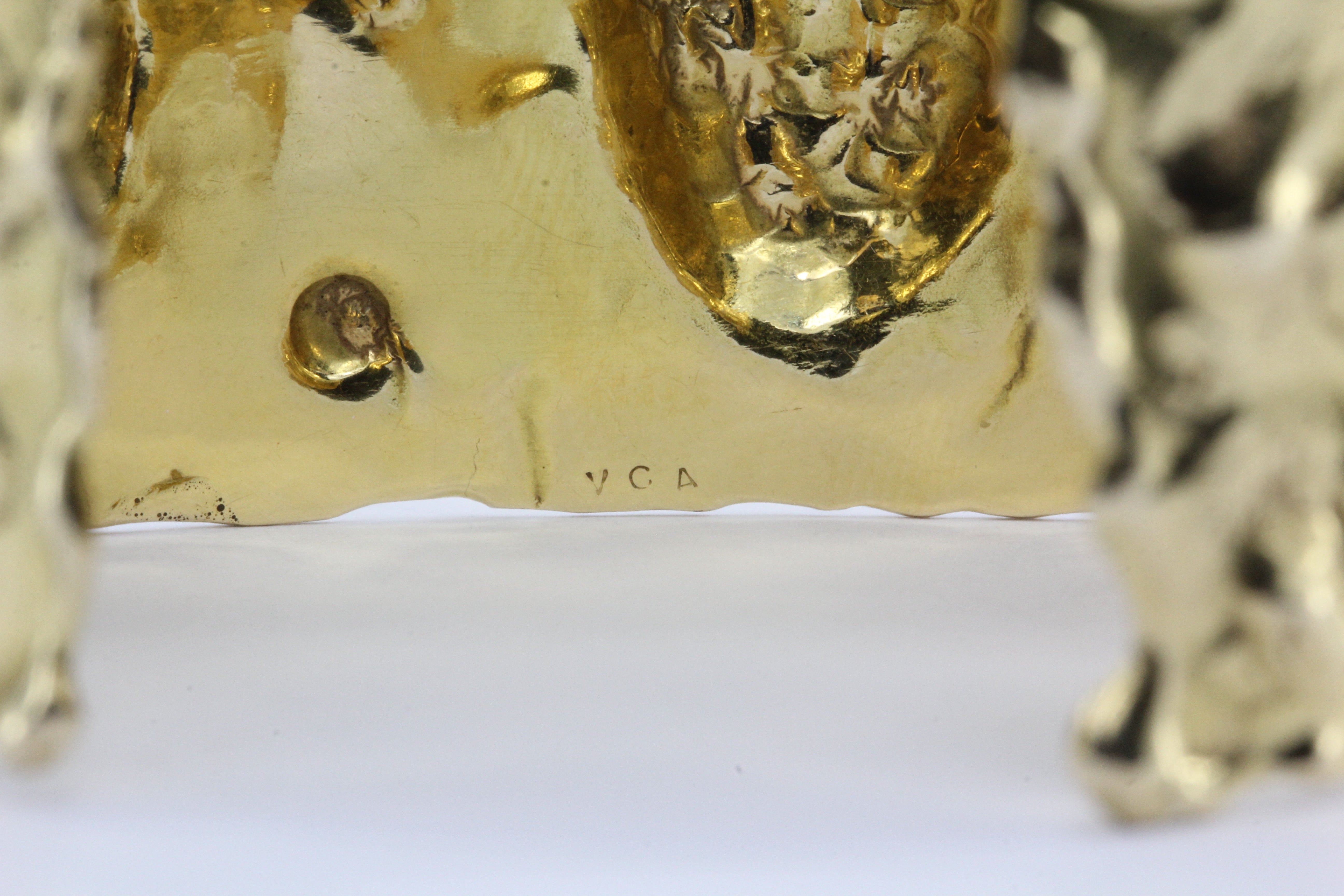 Van Cleef & Arpels 18K Gold Jackie-O Manchettes Cuff Bracelets Pair c.1970 - Queen May