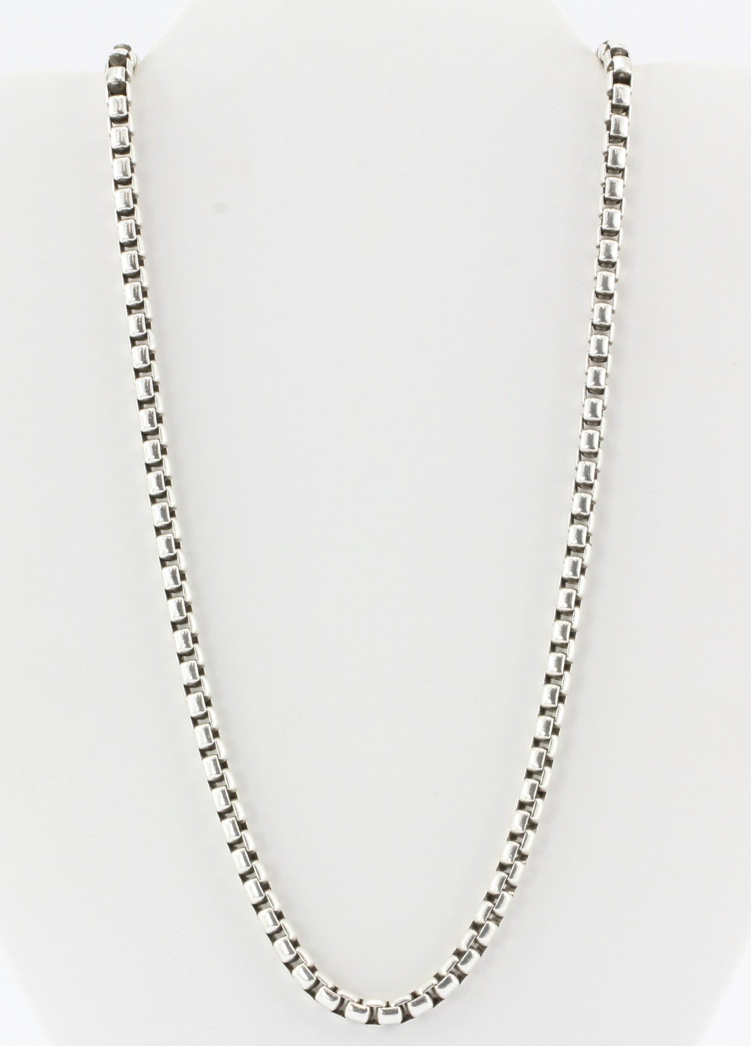 David Yurman 5mm Signature Box Chain Necklace 22.5" - Queen May