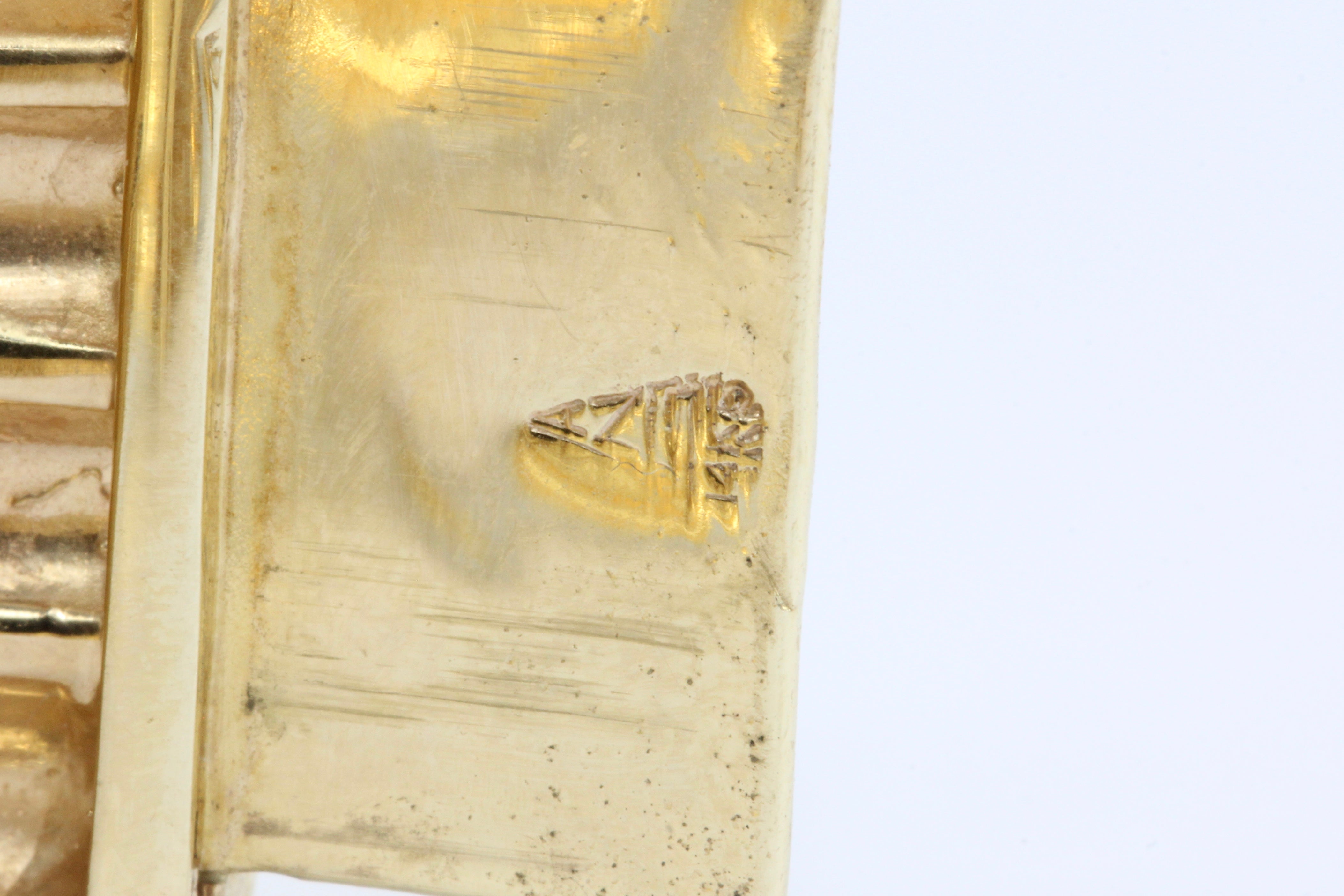 Retro 14K Yellow Gold Diamond Bangle Bracelet - Queen May