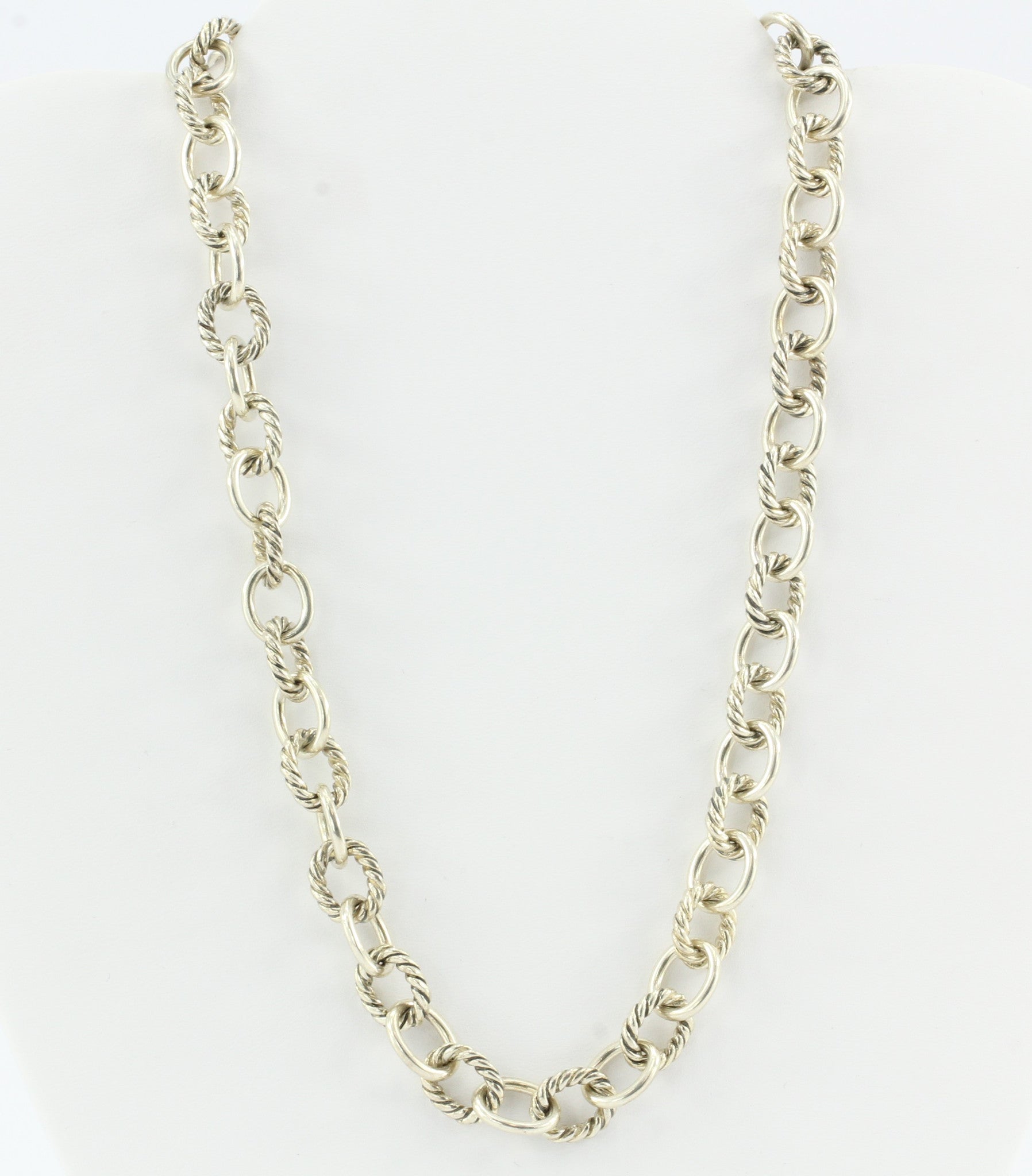 David Yurman Oval Link Sterling Silver Necklace 17" - Queen May