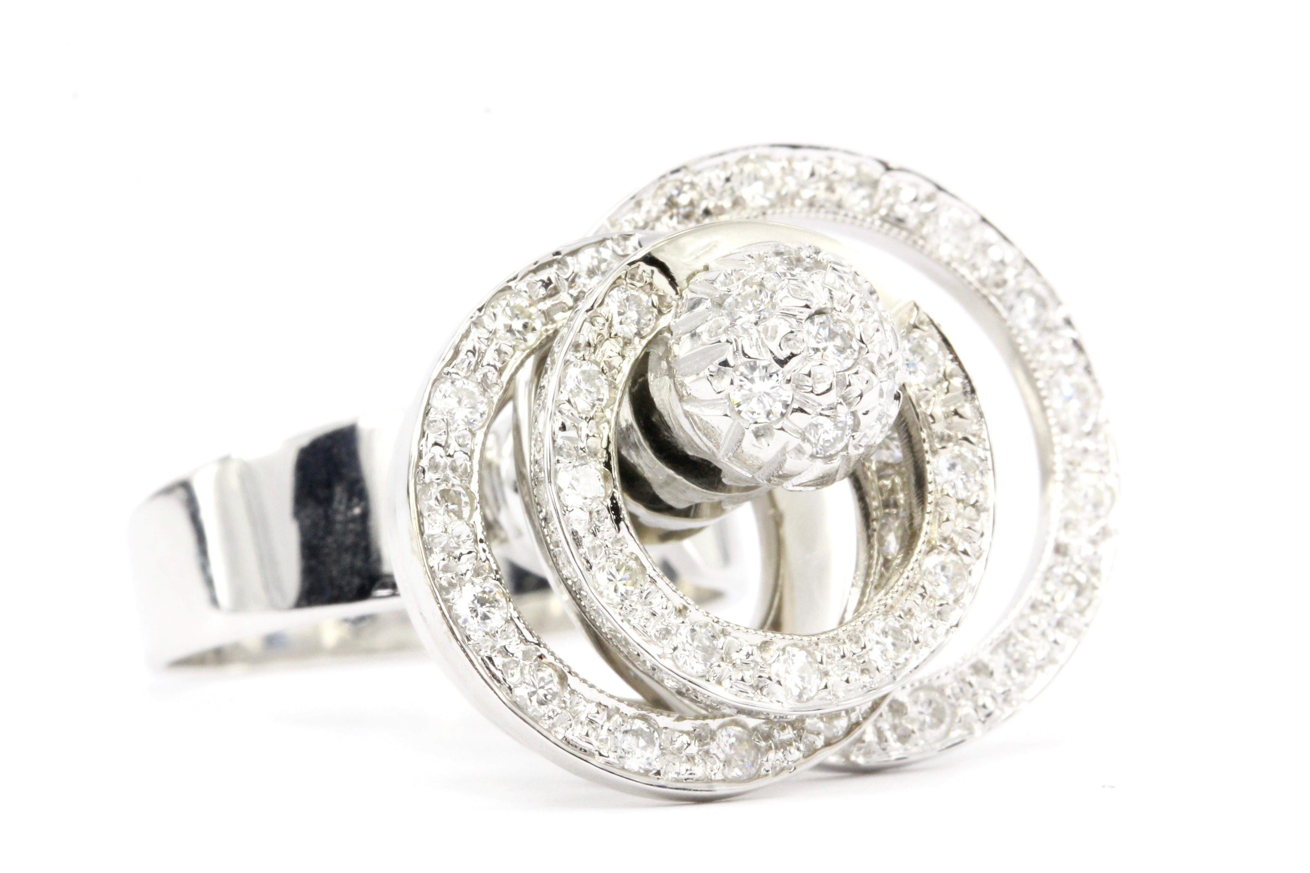 14K White Gold 1CTW Diamond Spinner Ring - Queen May