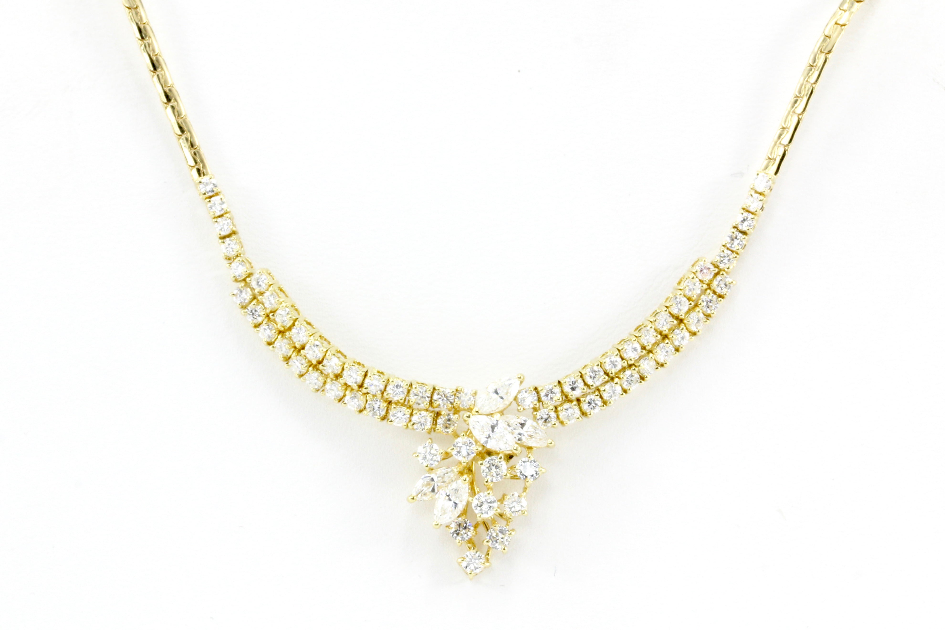 18K Yellow Gold 3 CTW Diamond Necklace - Queen May