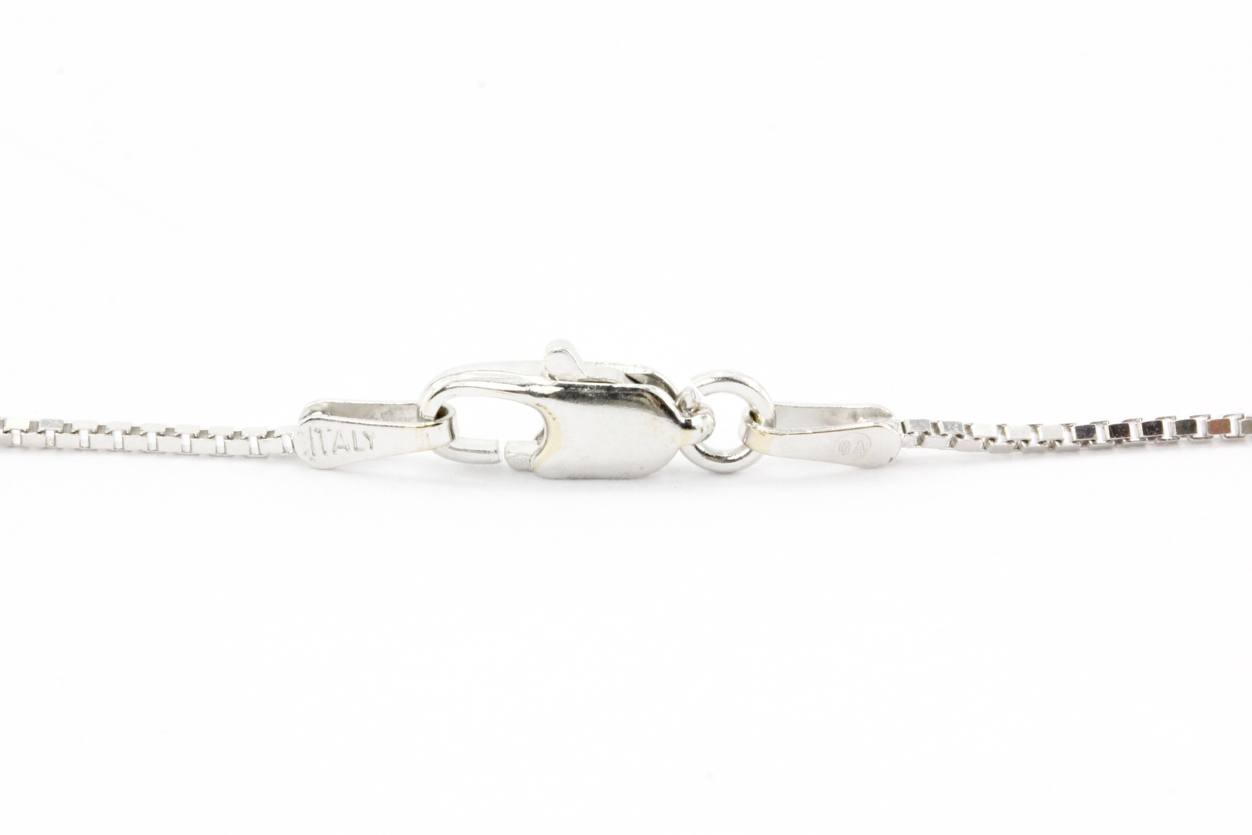 18K White Gold .15 CTW Diamond Pendant Necklace - Queen May