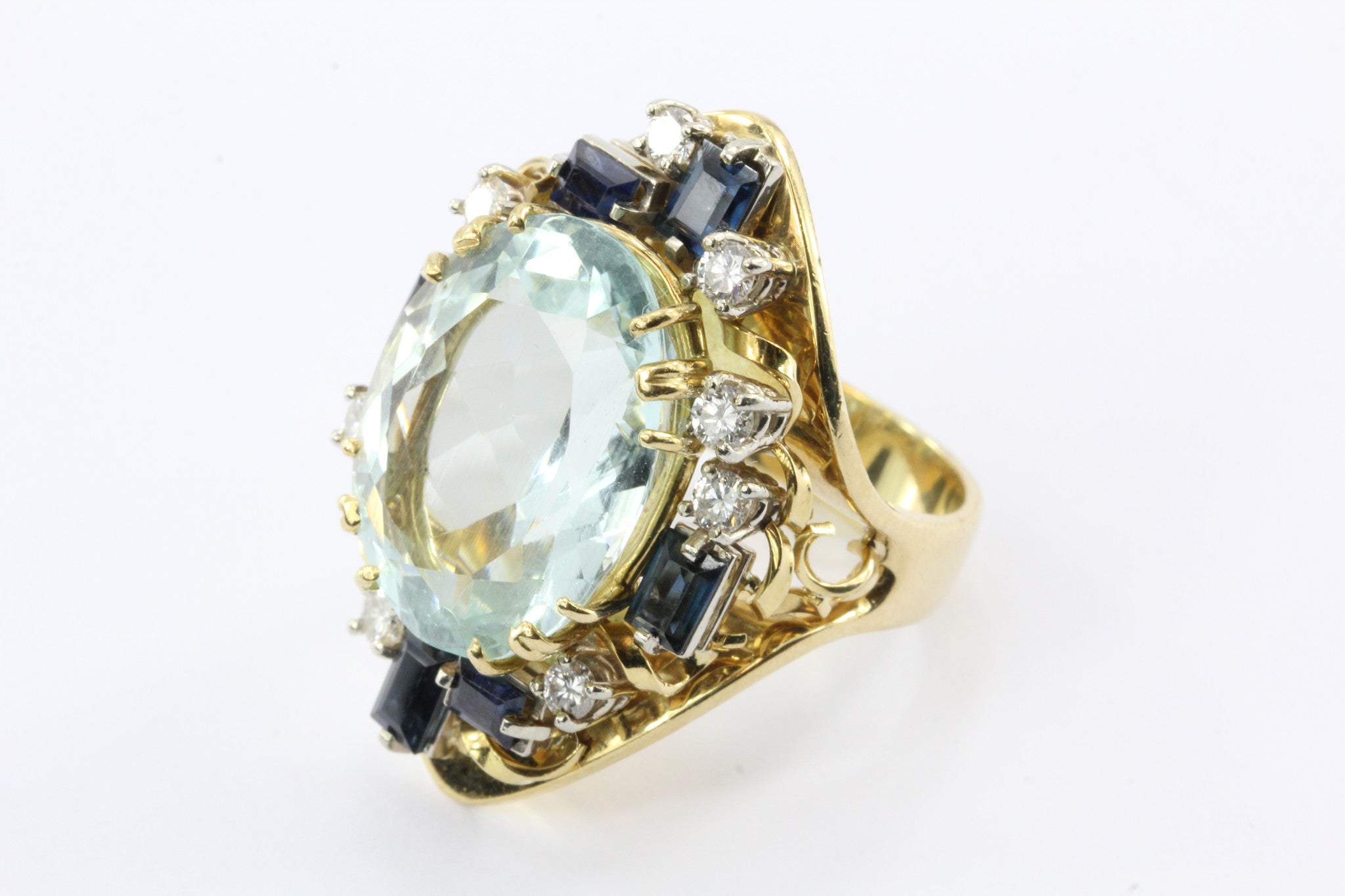 Retro American Modern 18K Gold Aquamarine Sapphire Diamond Chunky Cocktail Ring - Queen May