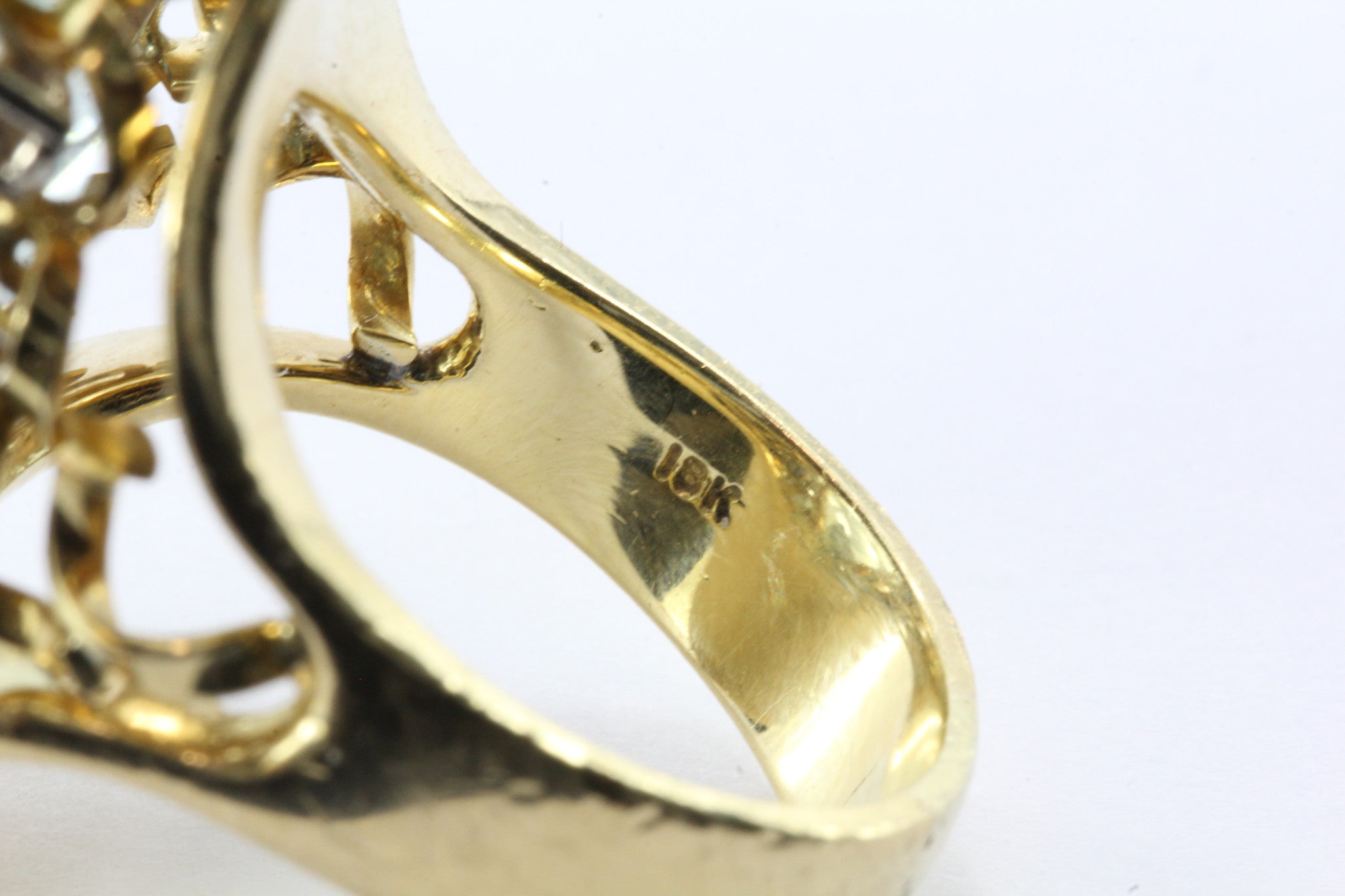 Retro American Modern 18K Gold Aquamarine Sapphire Diamond Chunky Cocktail Ring - Queen May