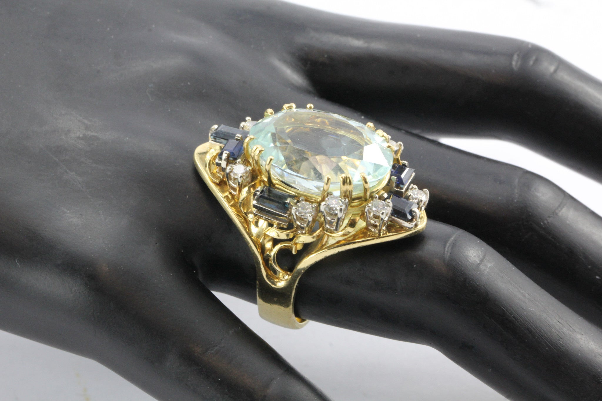 Retro American Modern 18K Gold Aquamarine Sapphire Diamond Chunky Cocktail Ring - Queen May