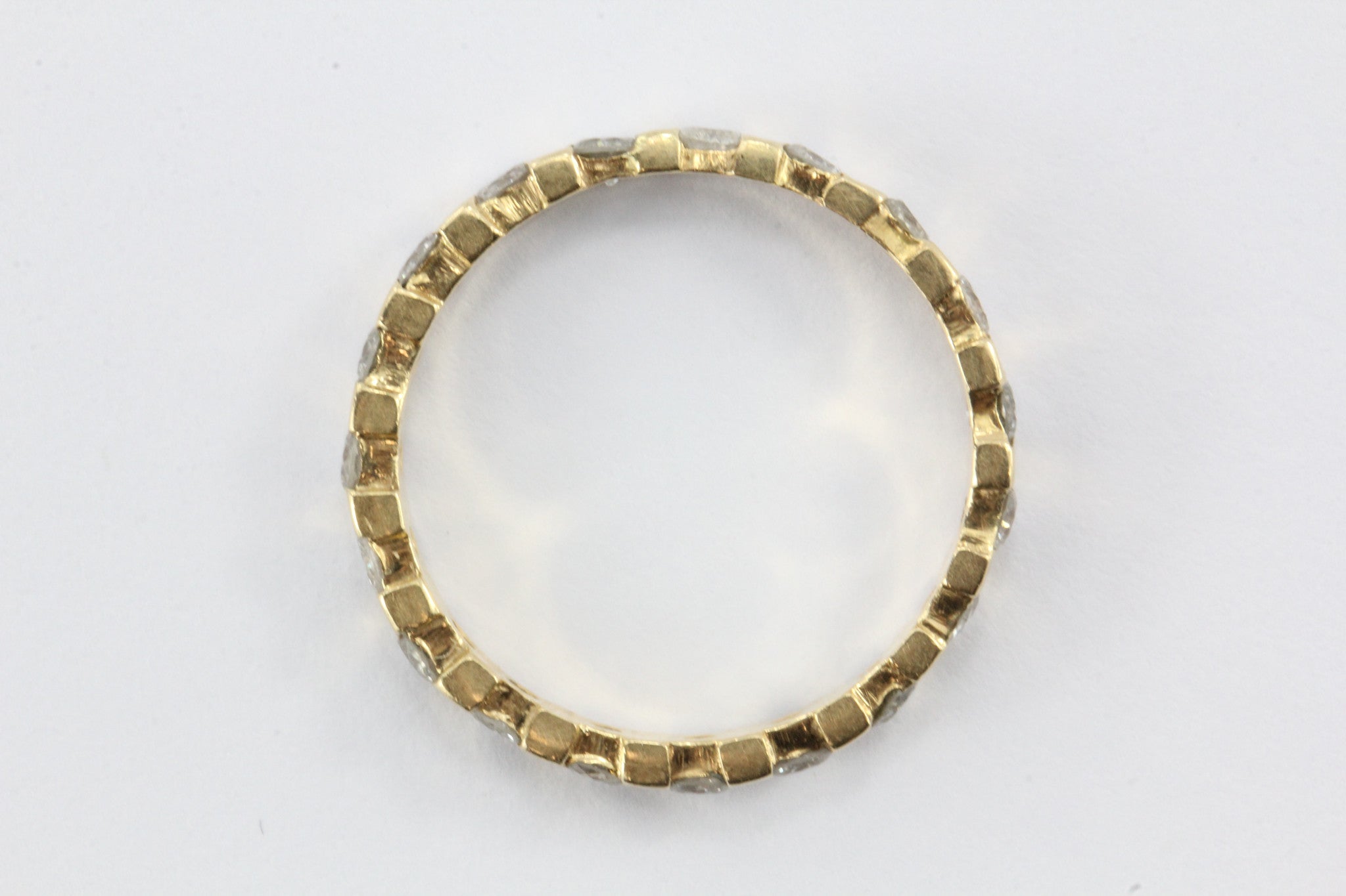 Vintage 14K Gold 1 CTW Diamond Eternity Band Ring Size 7 - Queen May