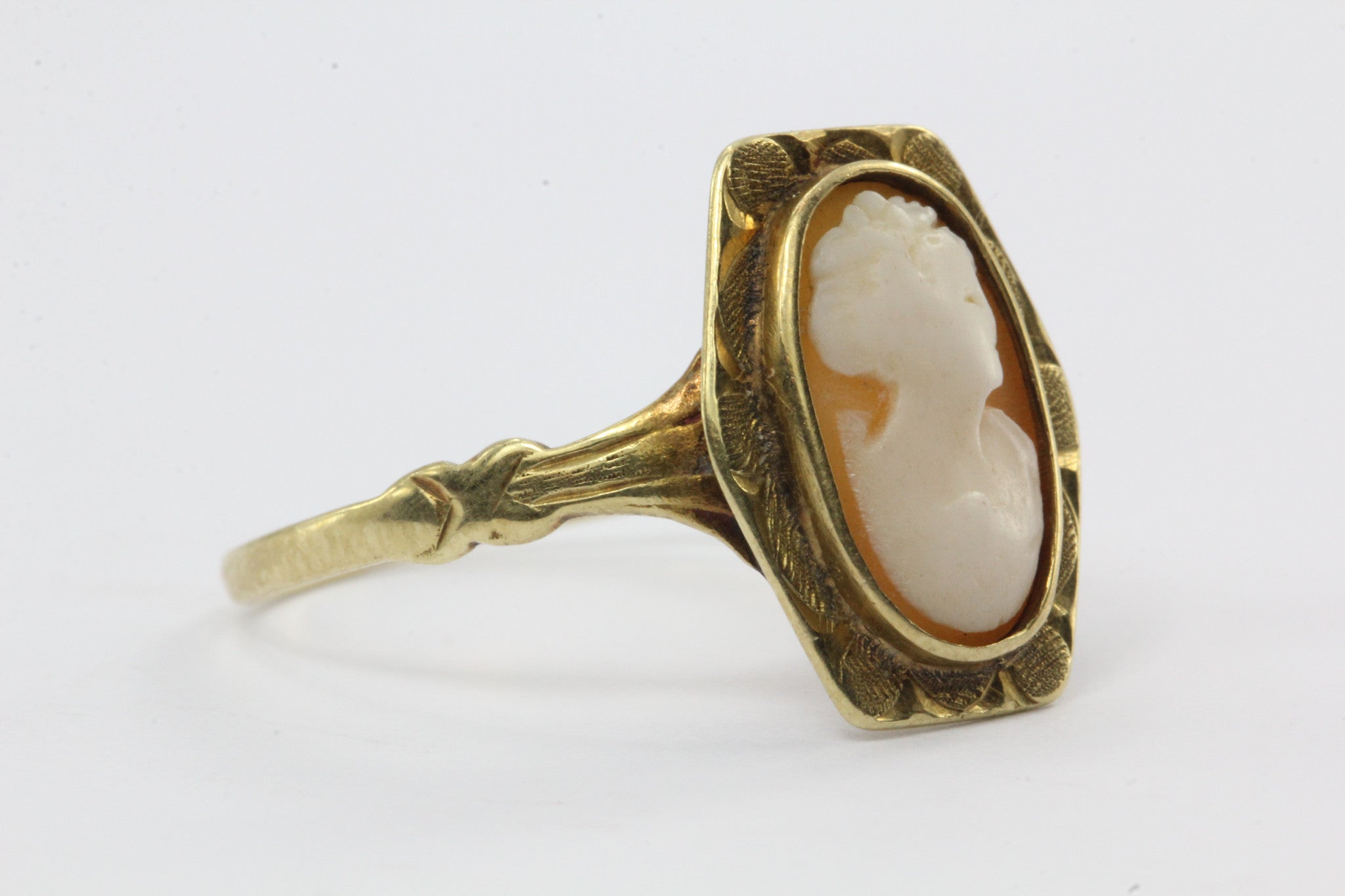 Antique 14K Gold Austrian Carved Art Deco Cameo Ring Vienna Austria - Queen May