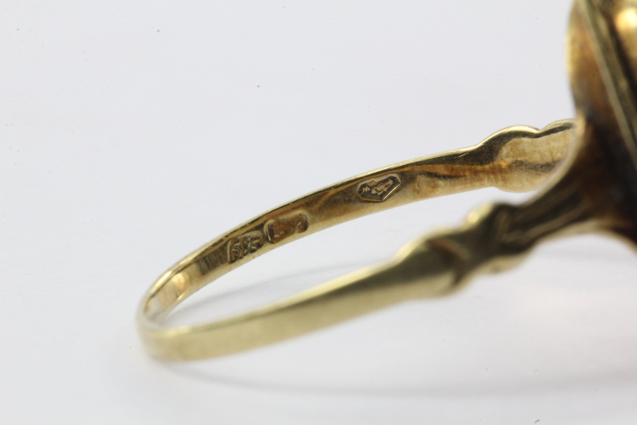 Antique 14K Gold Austrian Carved Art Deco Cameo Ring Vienna Austria - Queen May