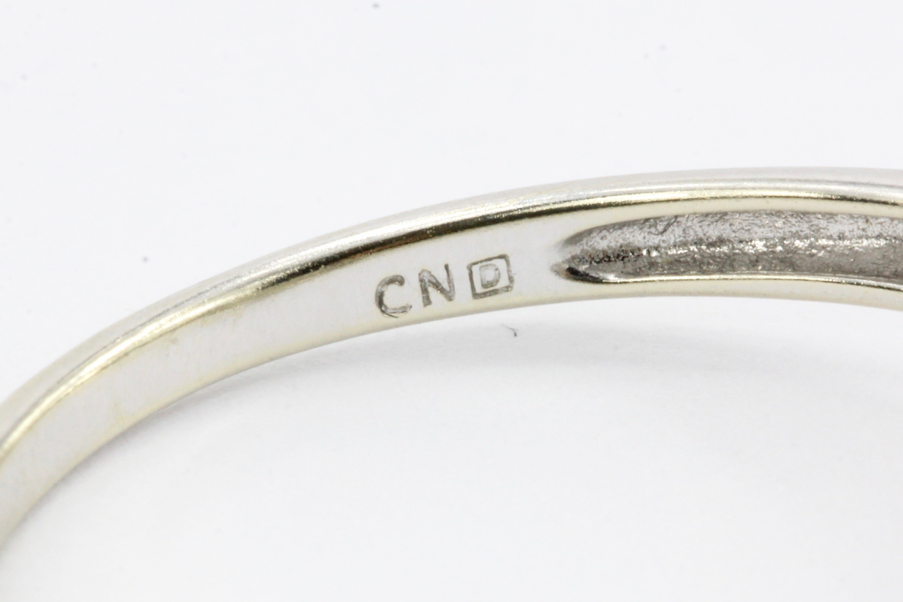 14K White Gold Diamond Ring - Queen May