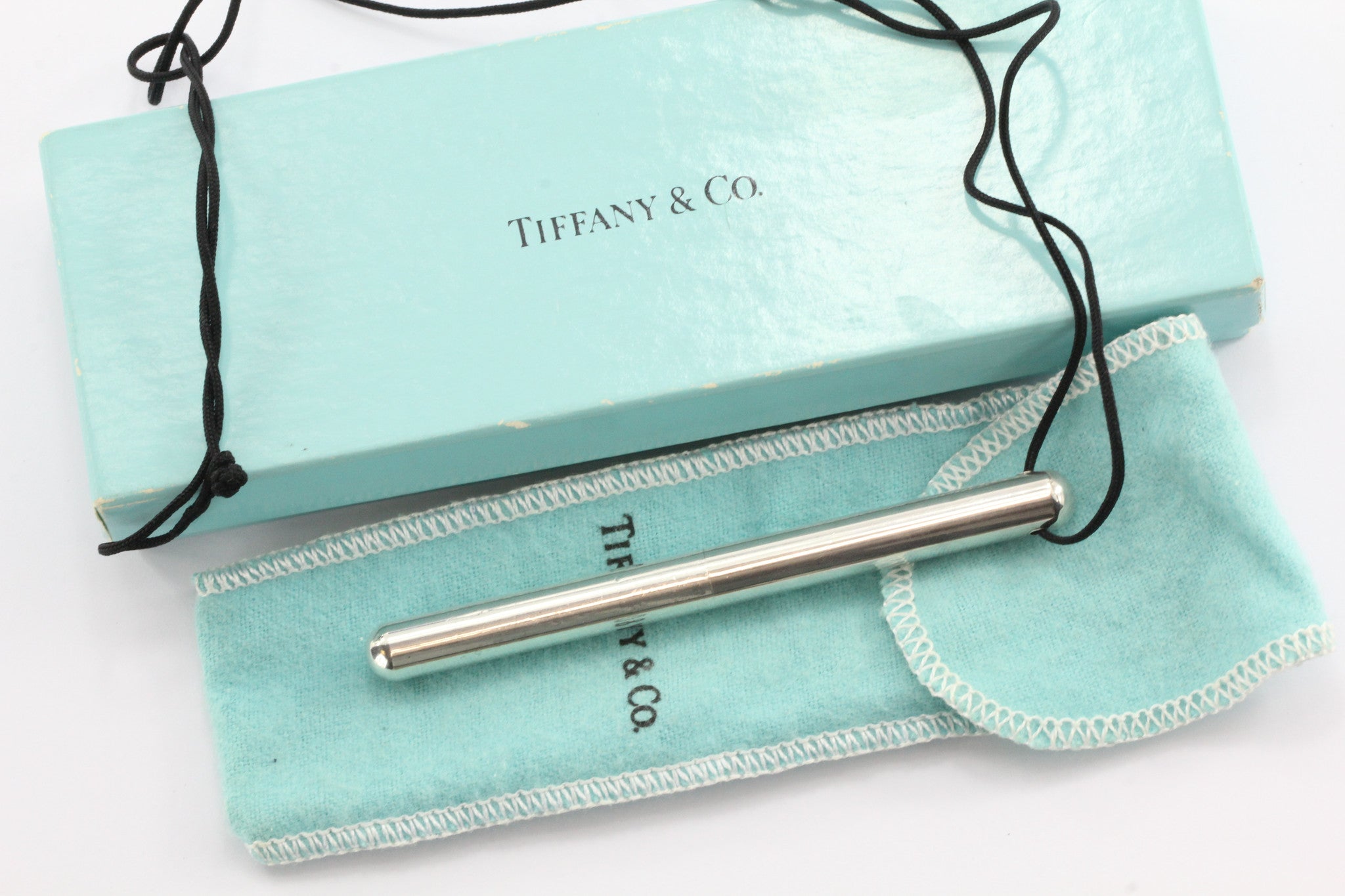 Tiffany & Co Sterling Silver Elsa Peretti Pen on Cord RARE - Queen May