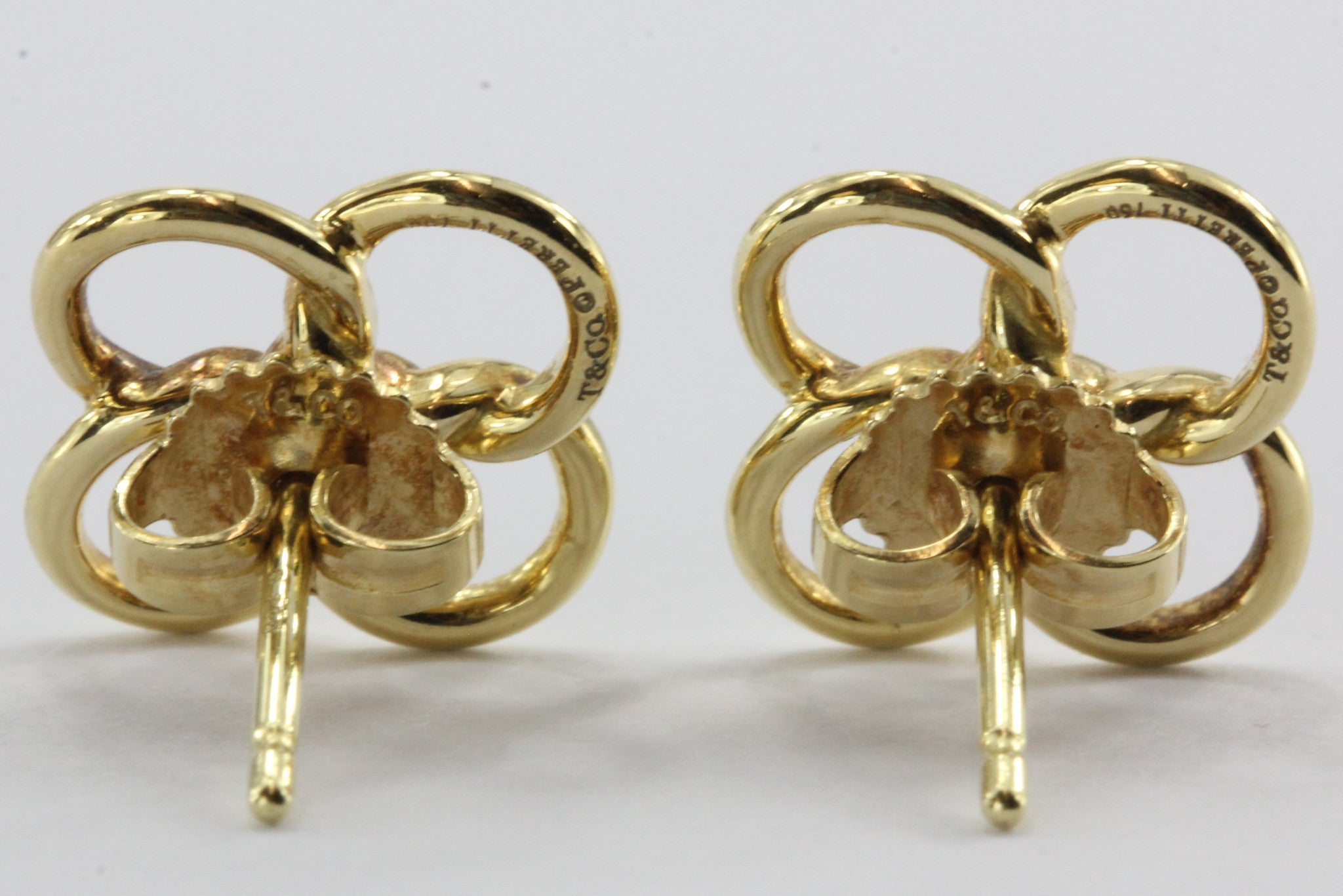 Tiffany & Co 18K Gold Elsa Peretti Quadrifoglio Four Leaf Clover Earrings - Queen May