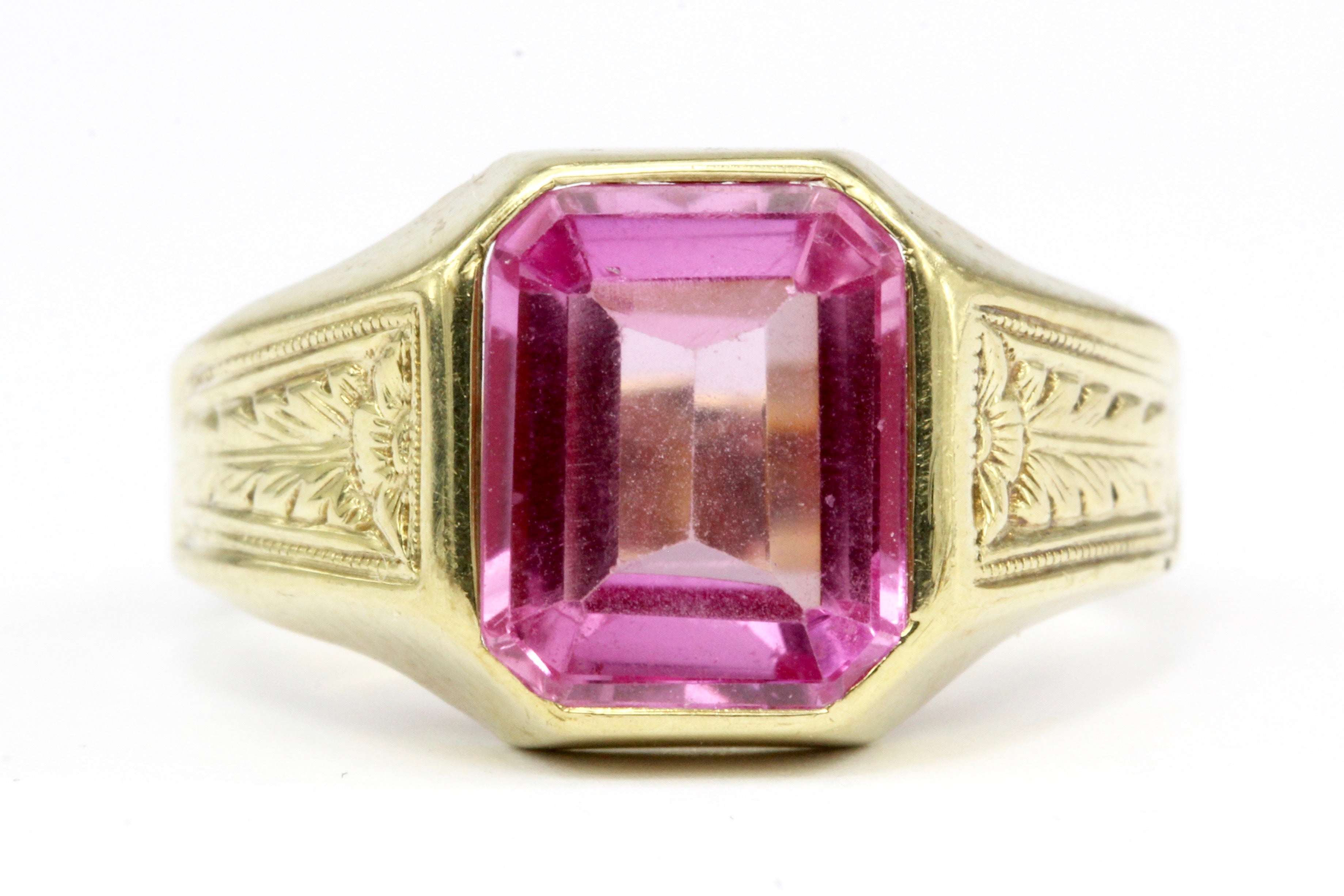 Retro 10K Yellow Gold Pink Sapphire Ring Size 7 - Queen May