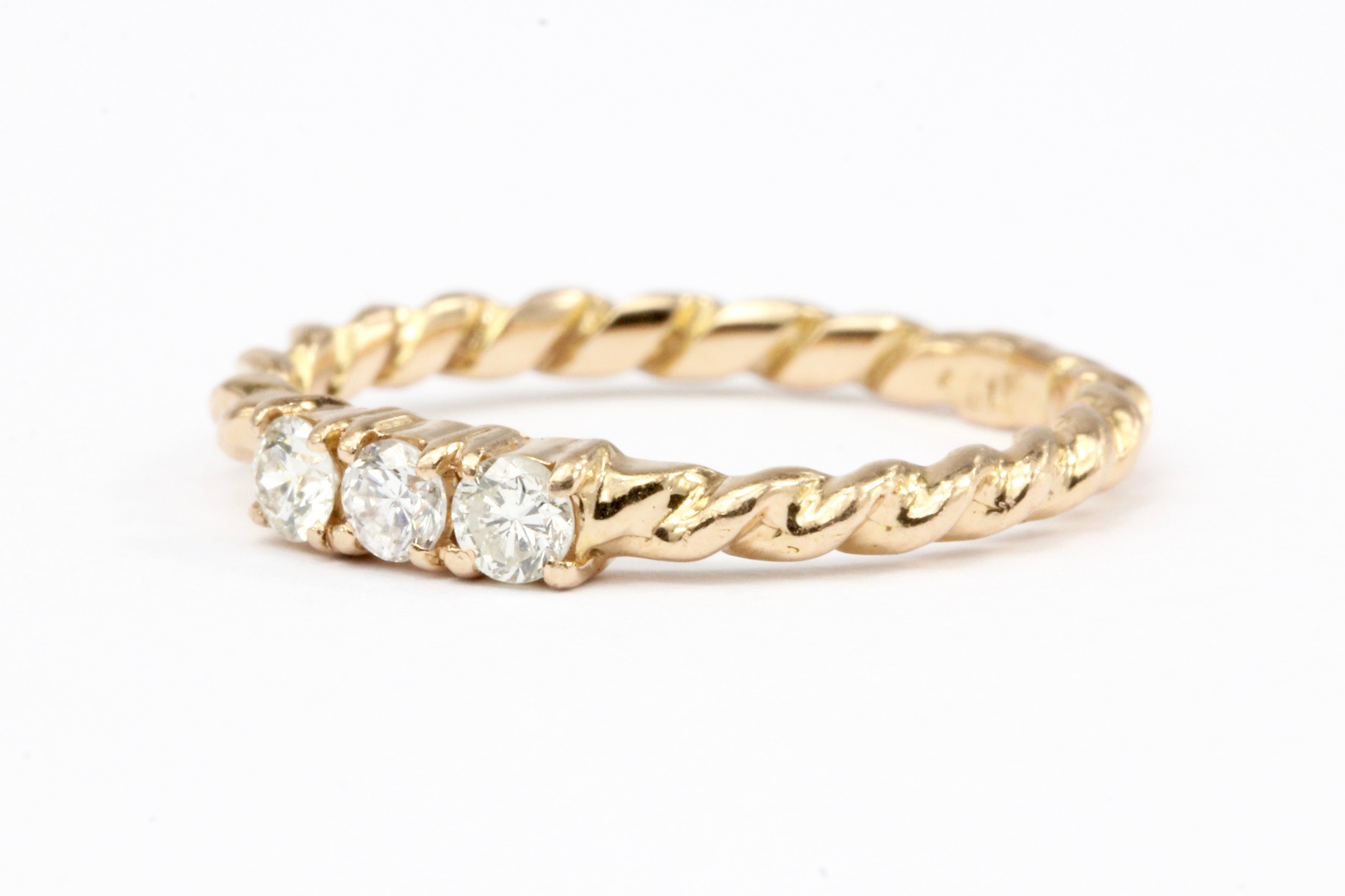 14K Rose Gold Diamond Rope Band Ring Size 3.5 - Queen May