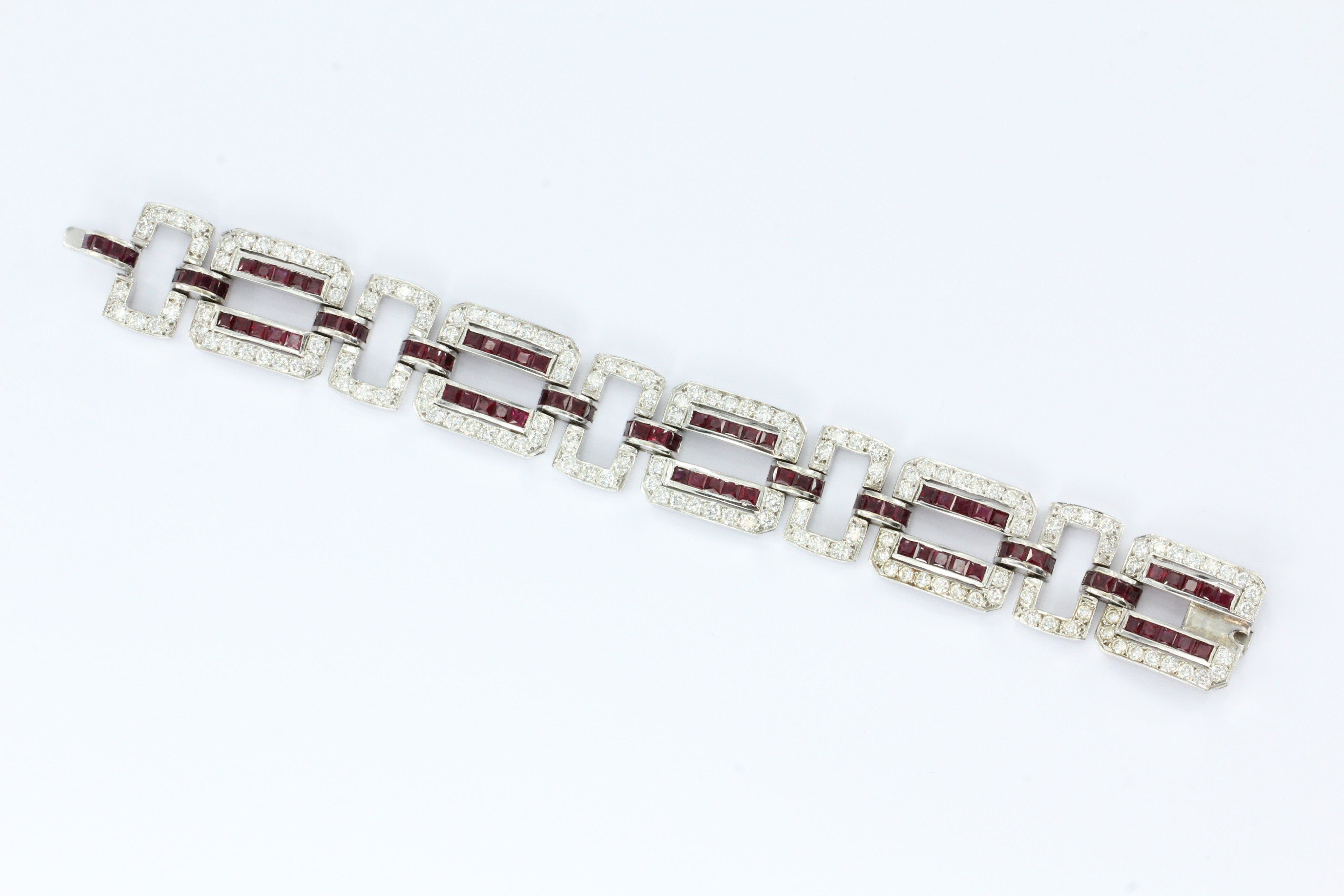 18K White Gold Ruby & Diamond Oval Link Tennis Bracelet 26 CTW - Queen May