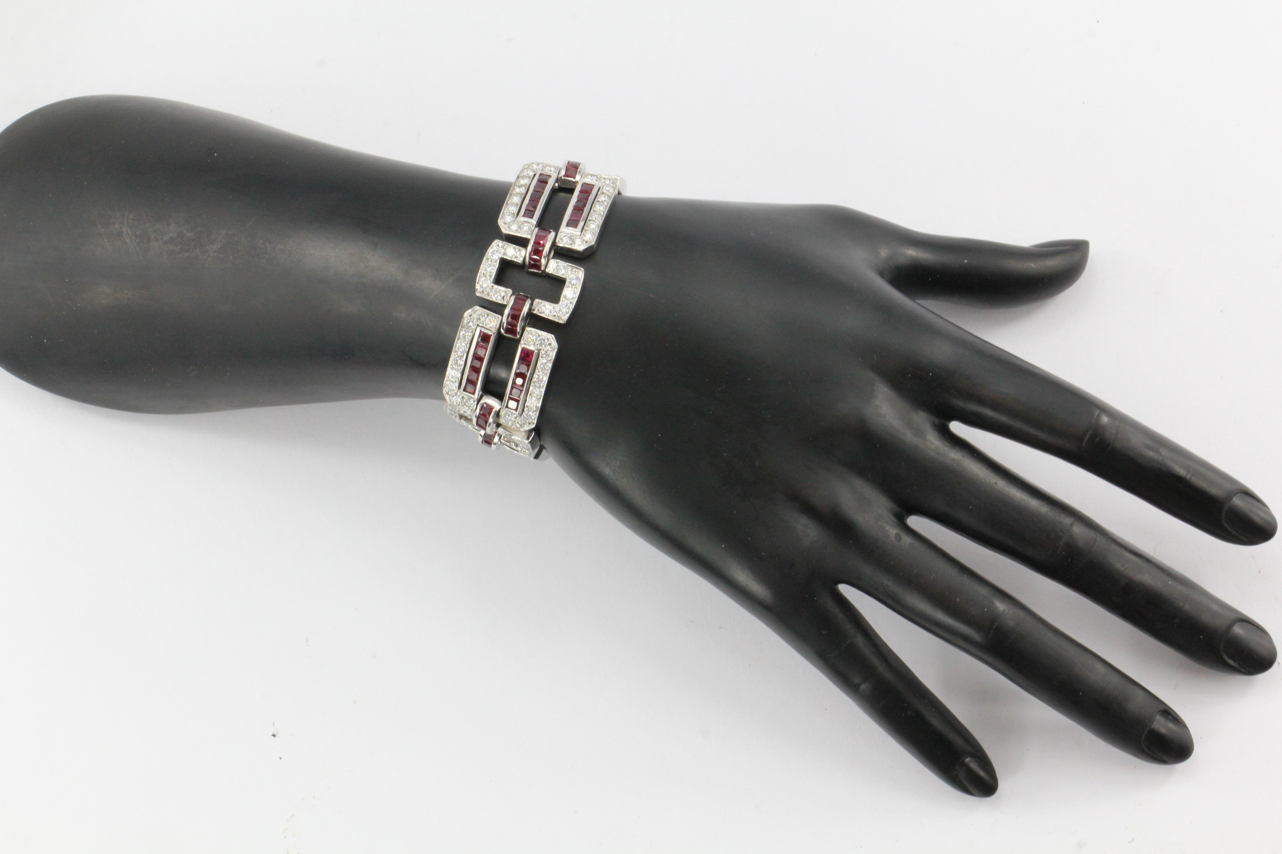 18K White Gold Ruby & Diamond Oval Link Tennis Bracelet 26 CTW - Queen May