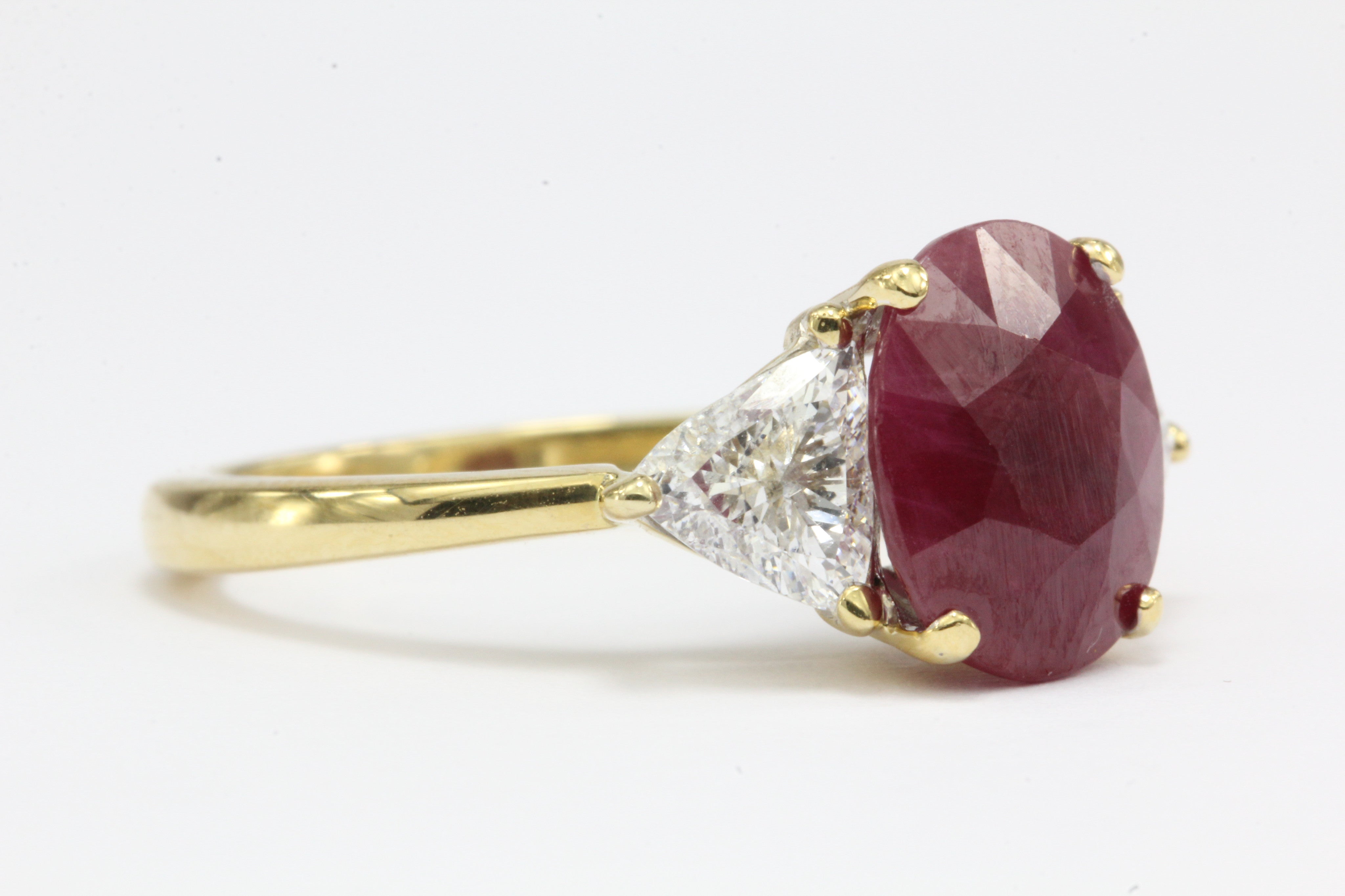 2.75 Carat Burma Ruby & Trillion Cut Diamond 18K Gold Engagement Ring GIA Cert - Queen May