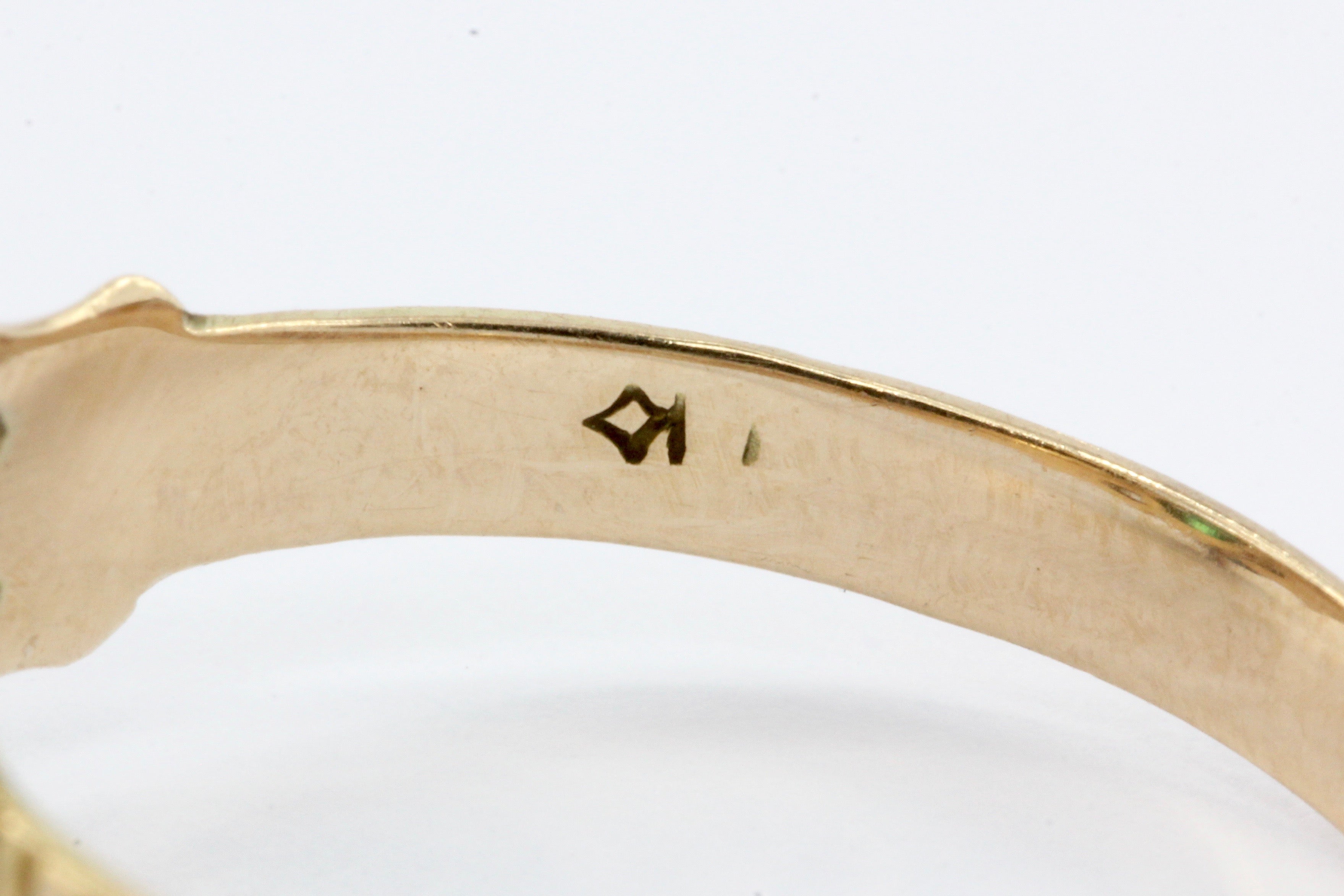 Victorian 10K Rose Gold & Emerald Ring c.1890 - Queen May