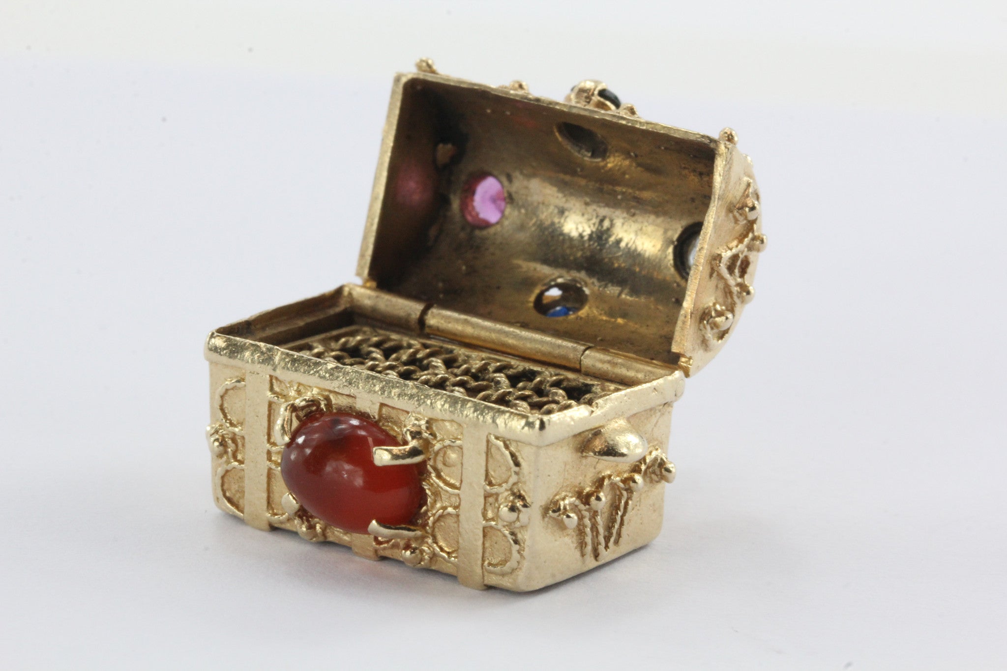 Vintage 14K Gold Gem Stone Studded Etruscan Treasure Chest Pendant Charm - Queen May