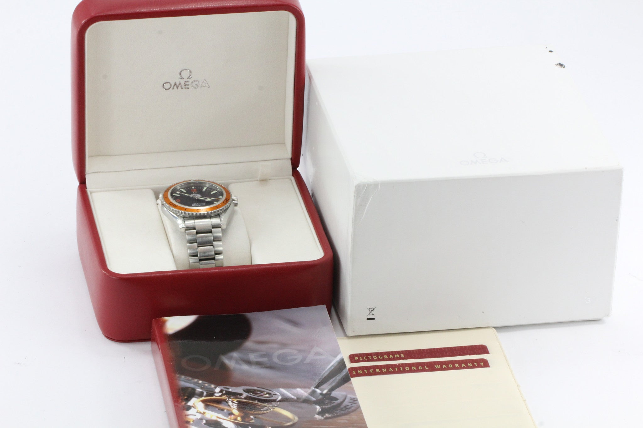 Stainless Steel Seamaster Planet Ocean Co-Axial Automatic - Queen May