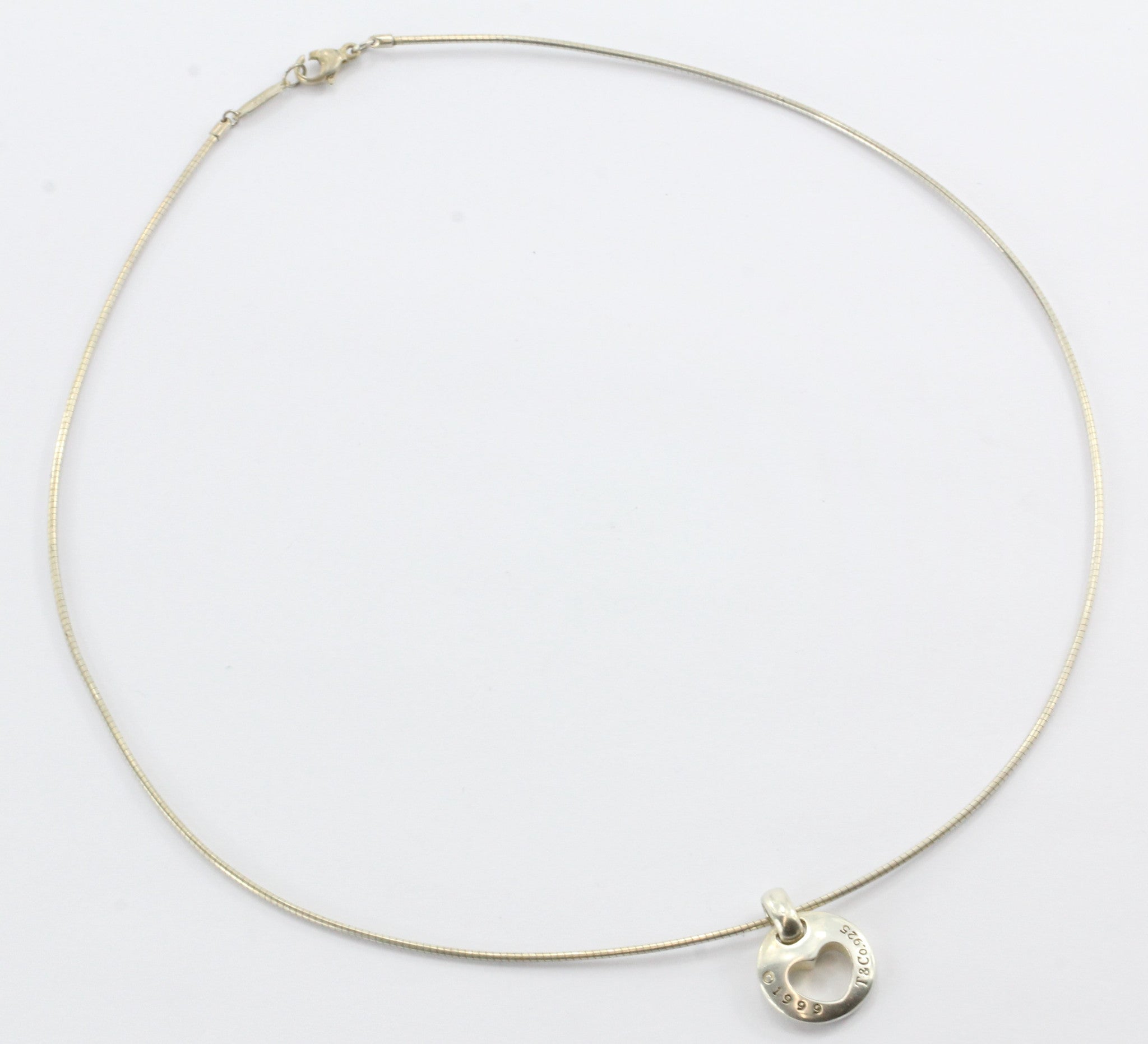 Tiffany & Co 1999 Sterling Silver Heart Stencil Circle Pendant Necklace - Queen May