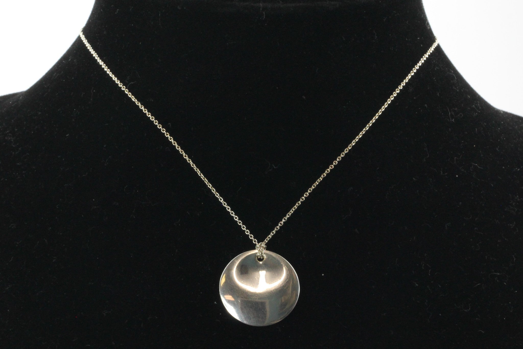 Tiffany & Co Elsa Peretti Sterling Silver Round Disk Pendant Necklace - Queen May