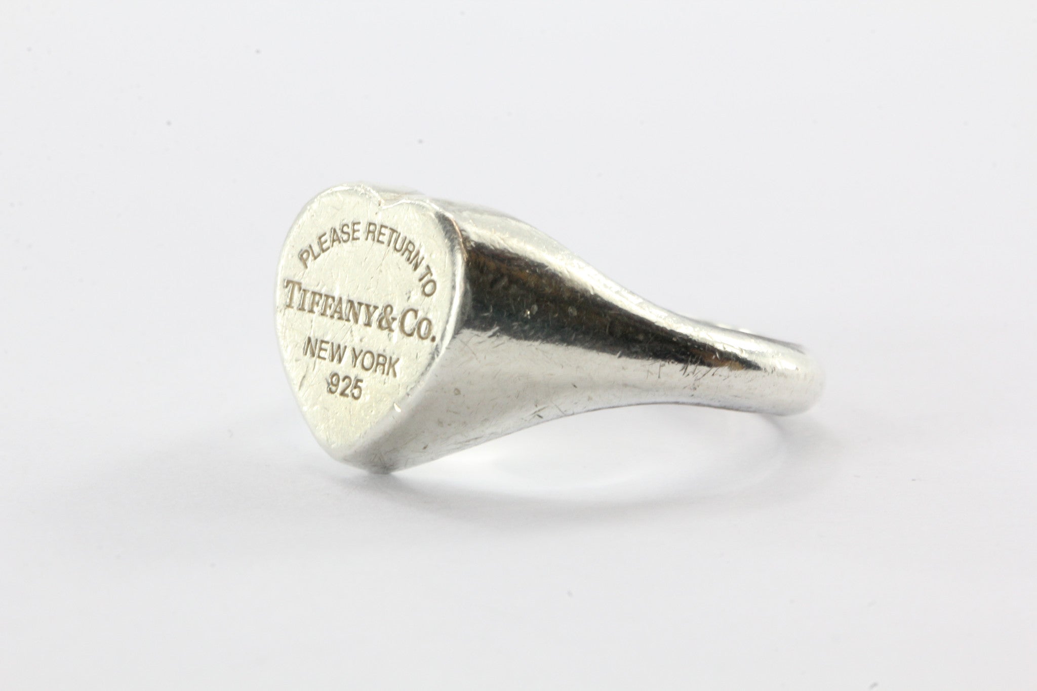 Tiffany & Co Sterling Silver Return to Tiffany Signet Heart Ring Size 5.75 - Queen May