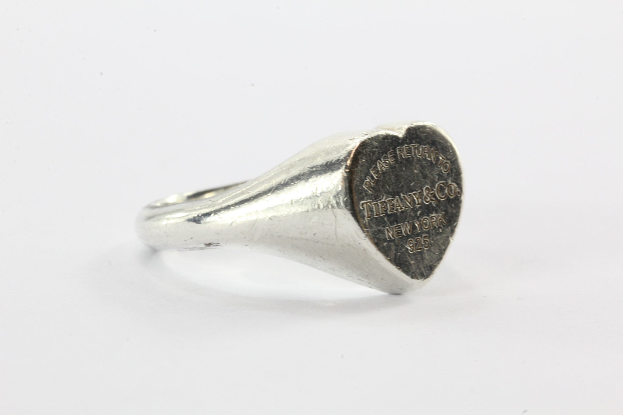 Tiffany & Co Sterling Silver Return to Tiffany Signet Heart Ring Size 5.75 - Queen May