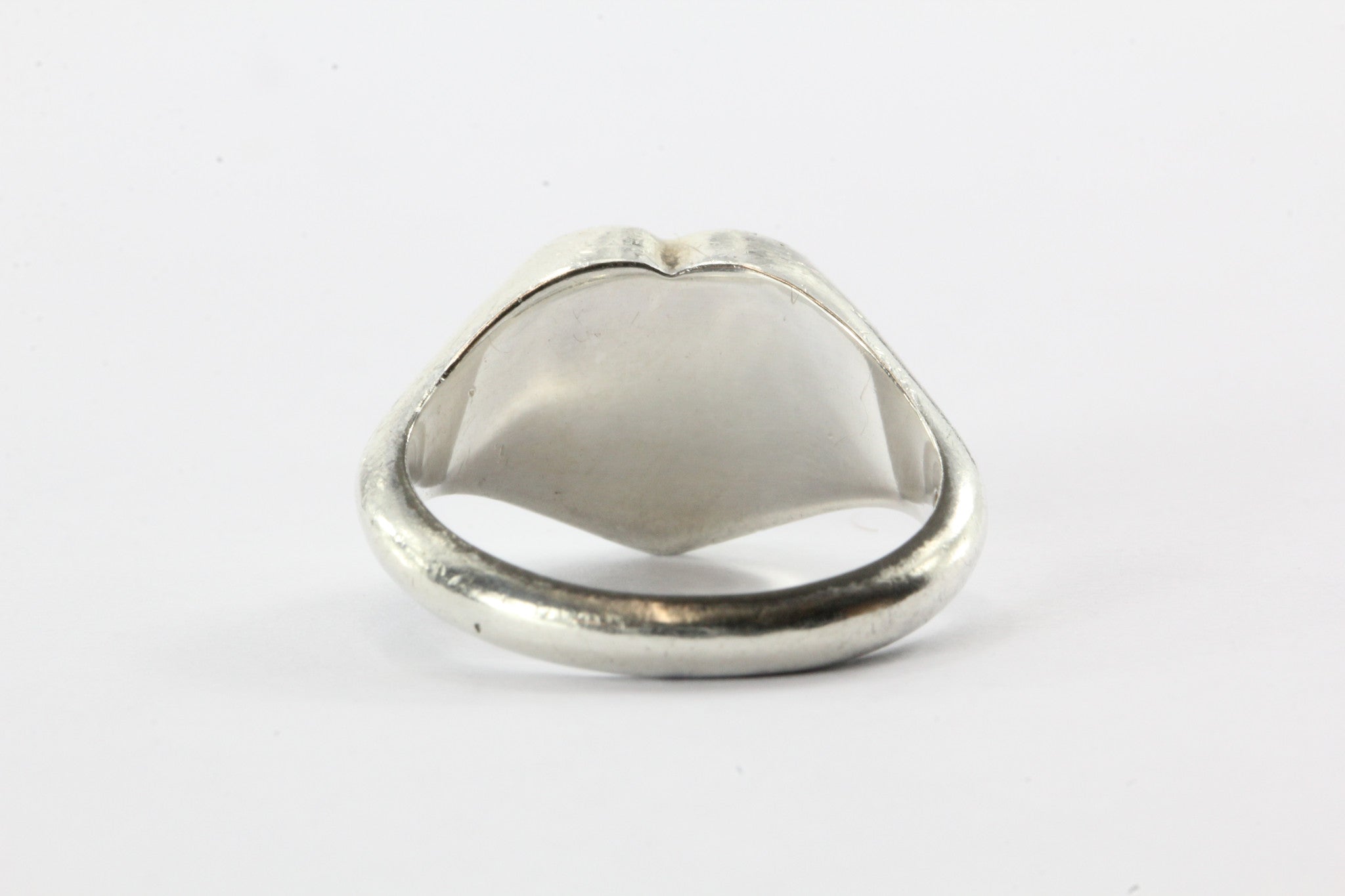 Tiffany & Co Sterling Silver Return to Tiffany Signet Heart Ring Size 5.75 - Queen May