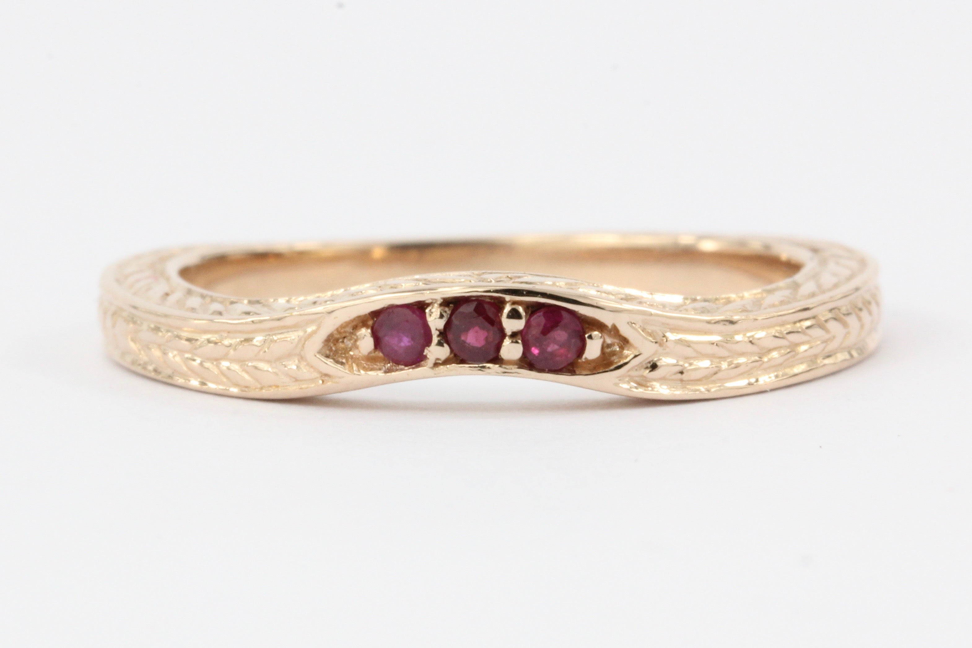 14K ROSE GOLD RUBY CURVED BAND RING - Queen May