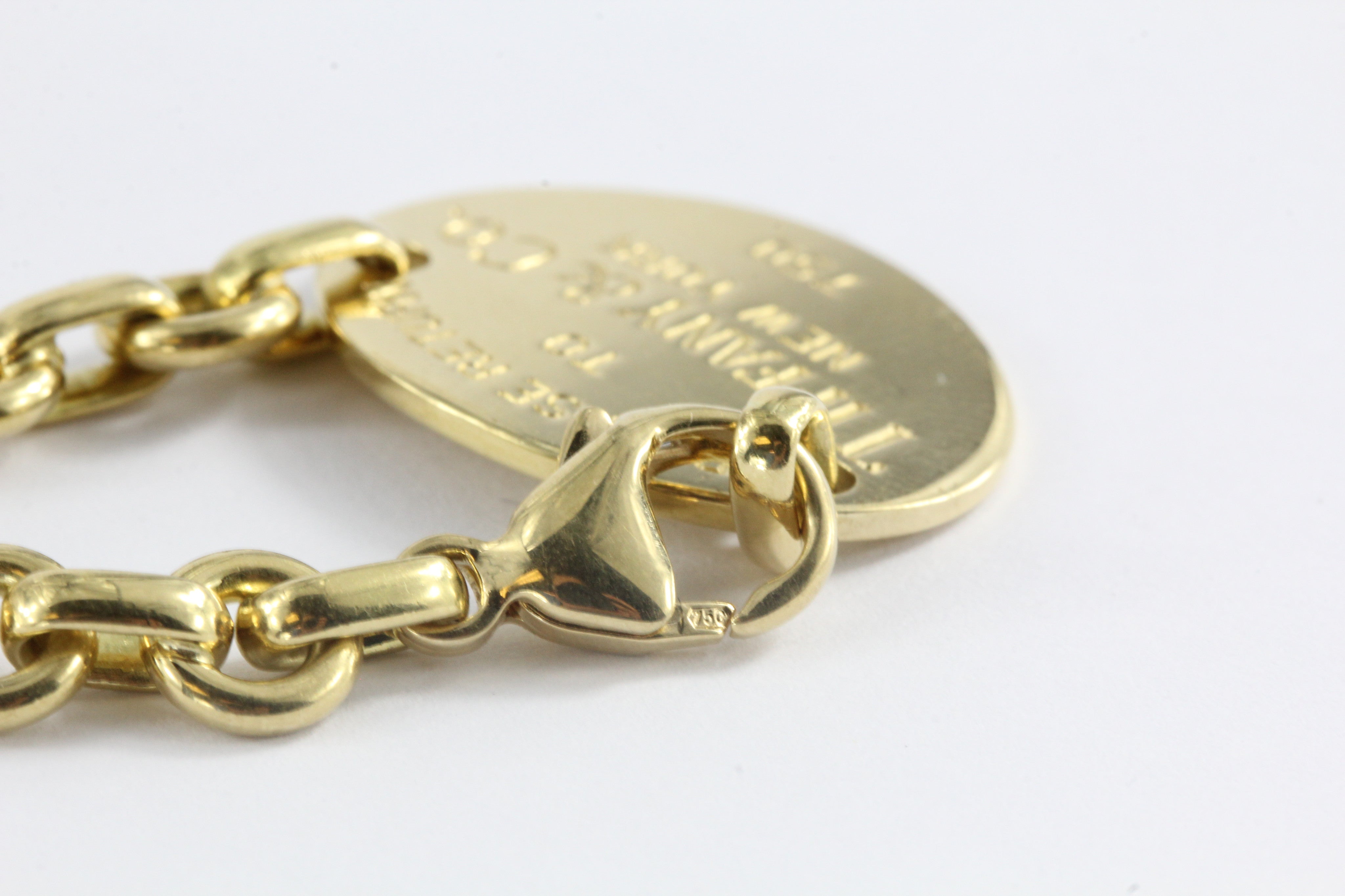 Tiffany & Co 18K Gold Please Return To Tiffany Oval Tag Necklace - Queen May