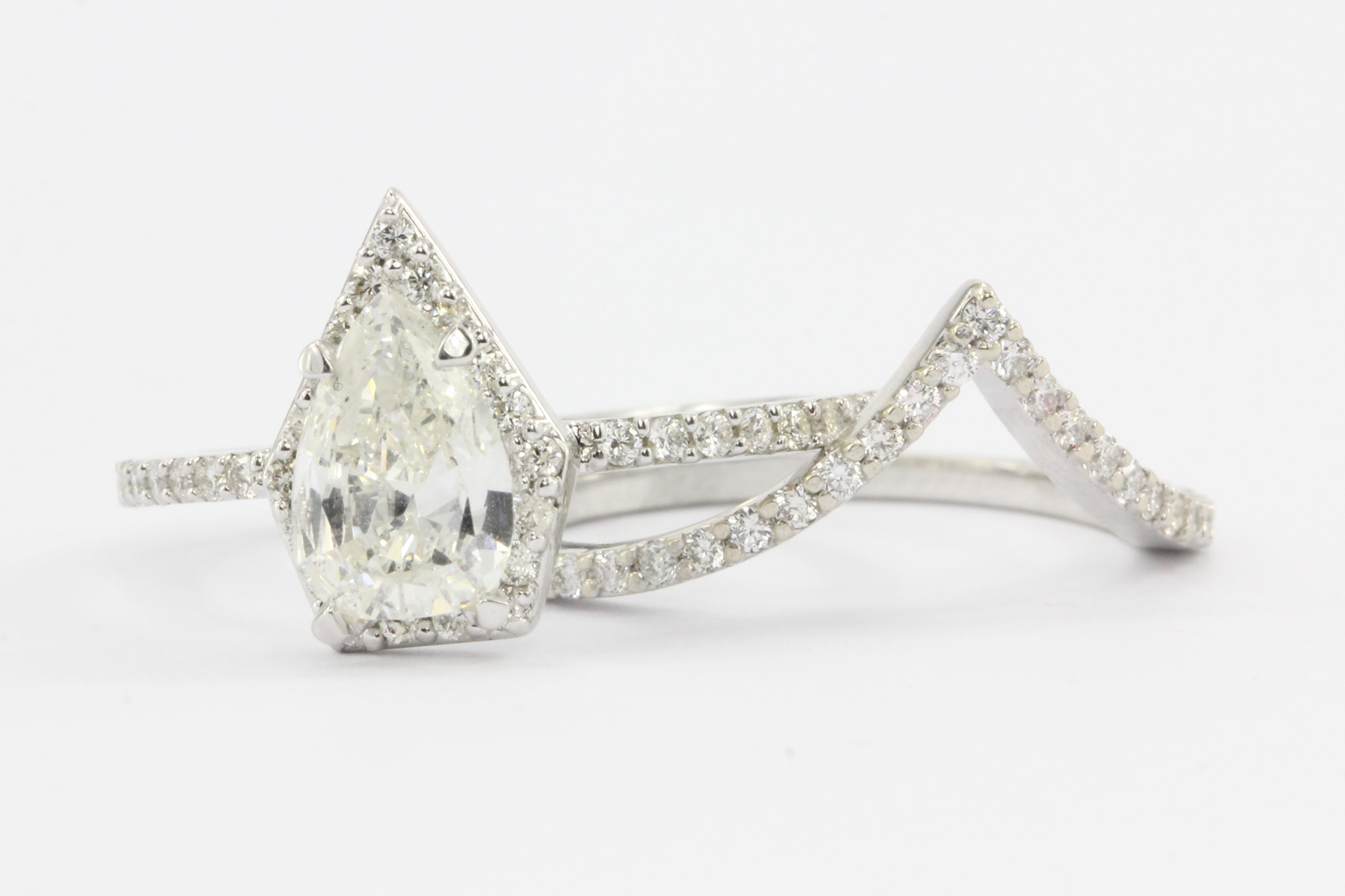 14K White Gold Pear Diamond Halo Engagement Ring w/ Matching Jacket Band Set - Queen May