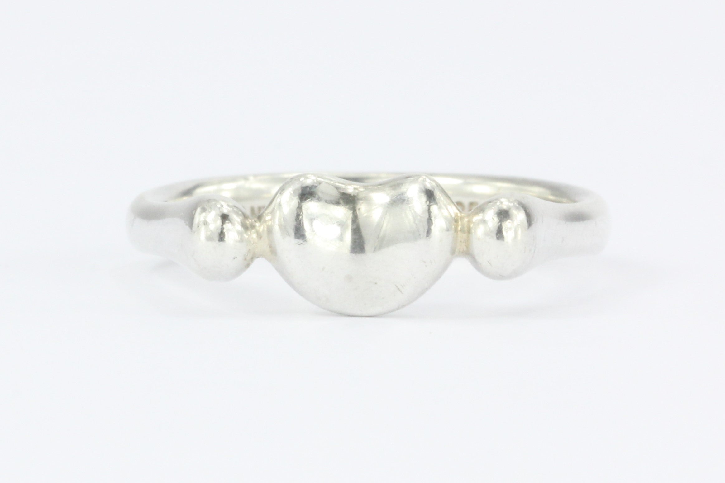 Tiffany & Co Sterling Silver Elsa Peretti Bean Ring Size 6.25 - Queen May
