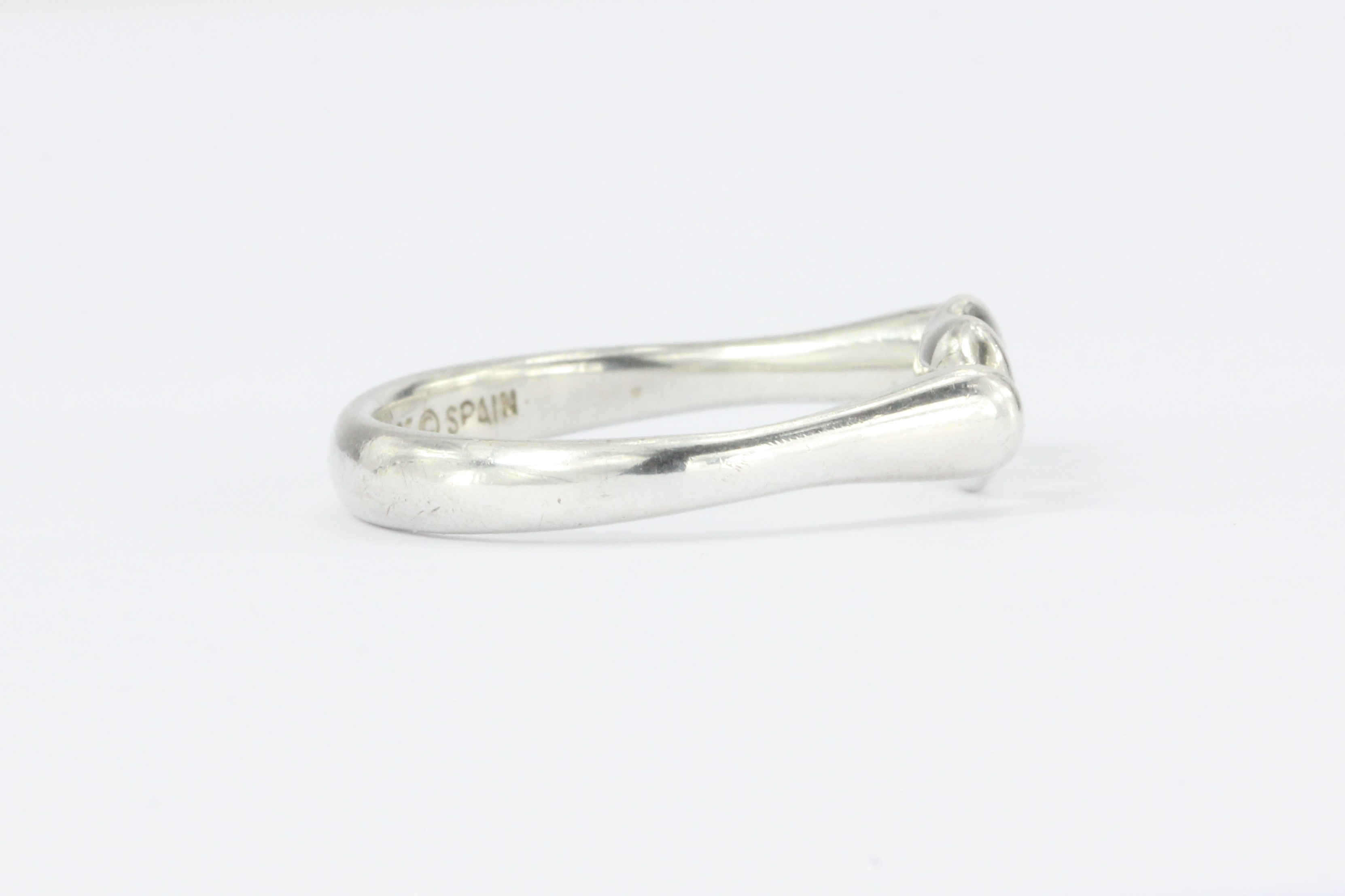 Tiffany & Co Sterling Silver Elsa Peretti Bean Ring Size 6.25 - Queen May