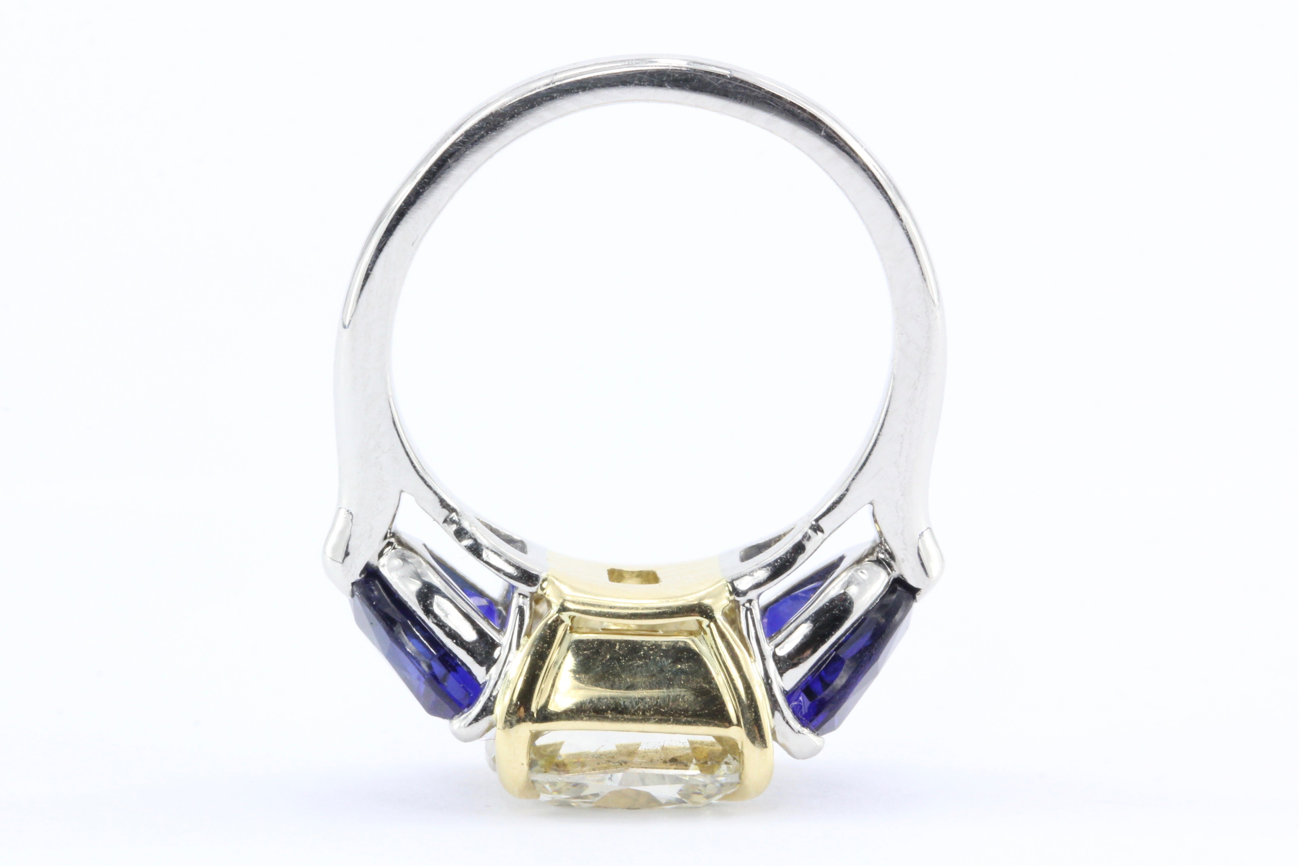 18K White Gold & Platinum 3.11 GIA M I1 1.5ct Natural Sapphire Ring - Queen May